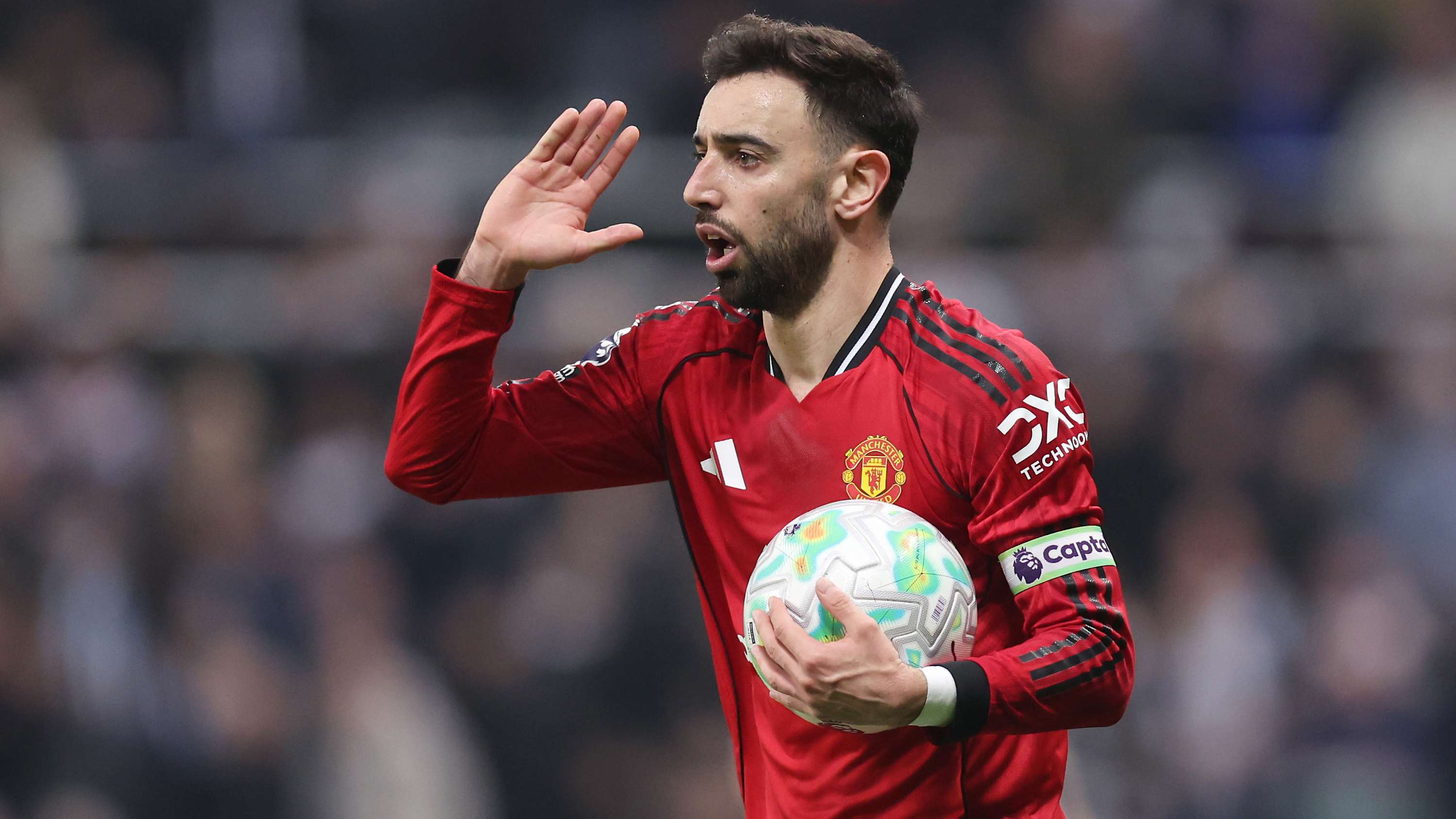 Newcastle United v Manchester United - Premier League