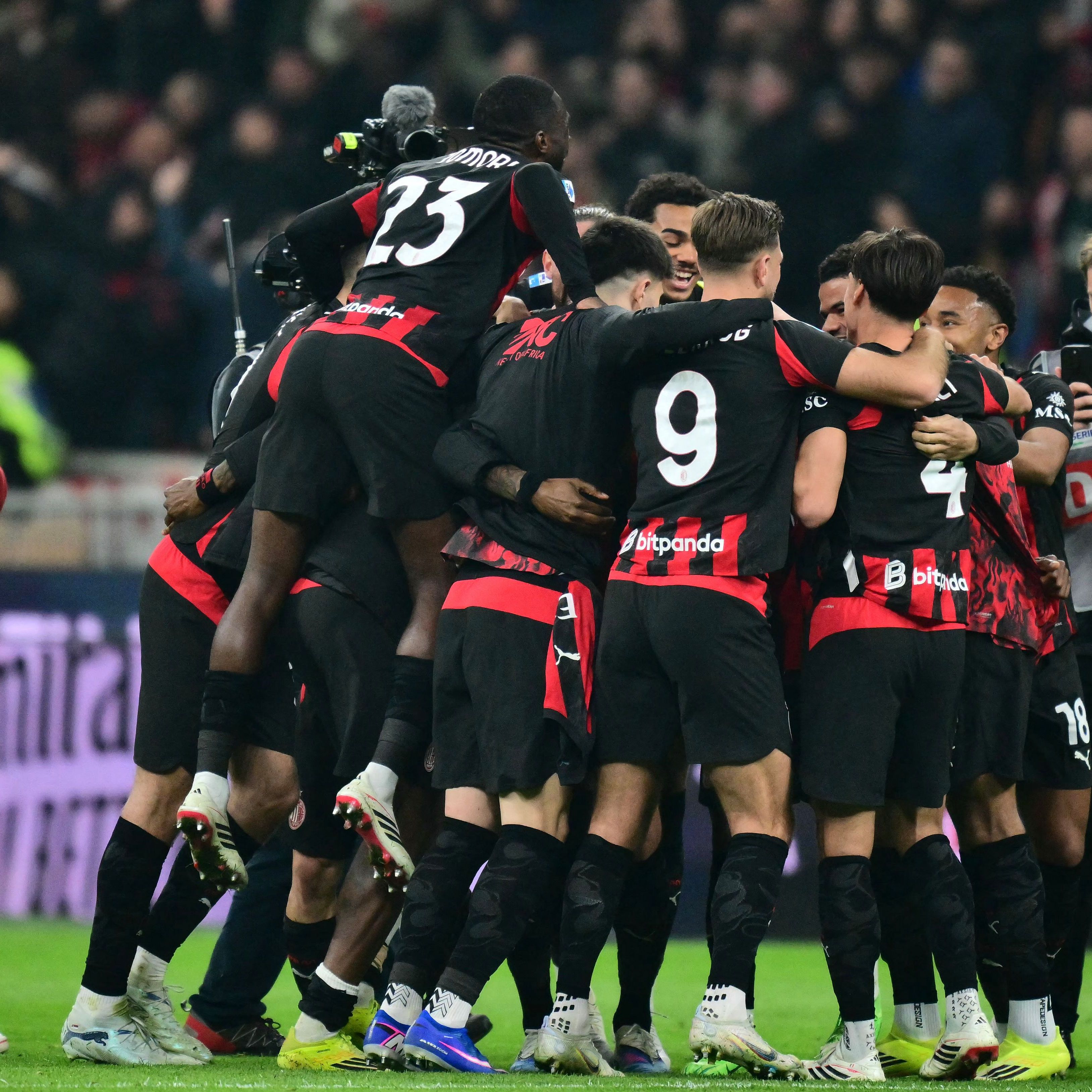 FBL-ITA-SERIEA-AC MILAN-INTER MILAN
