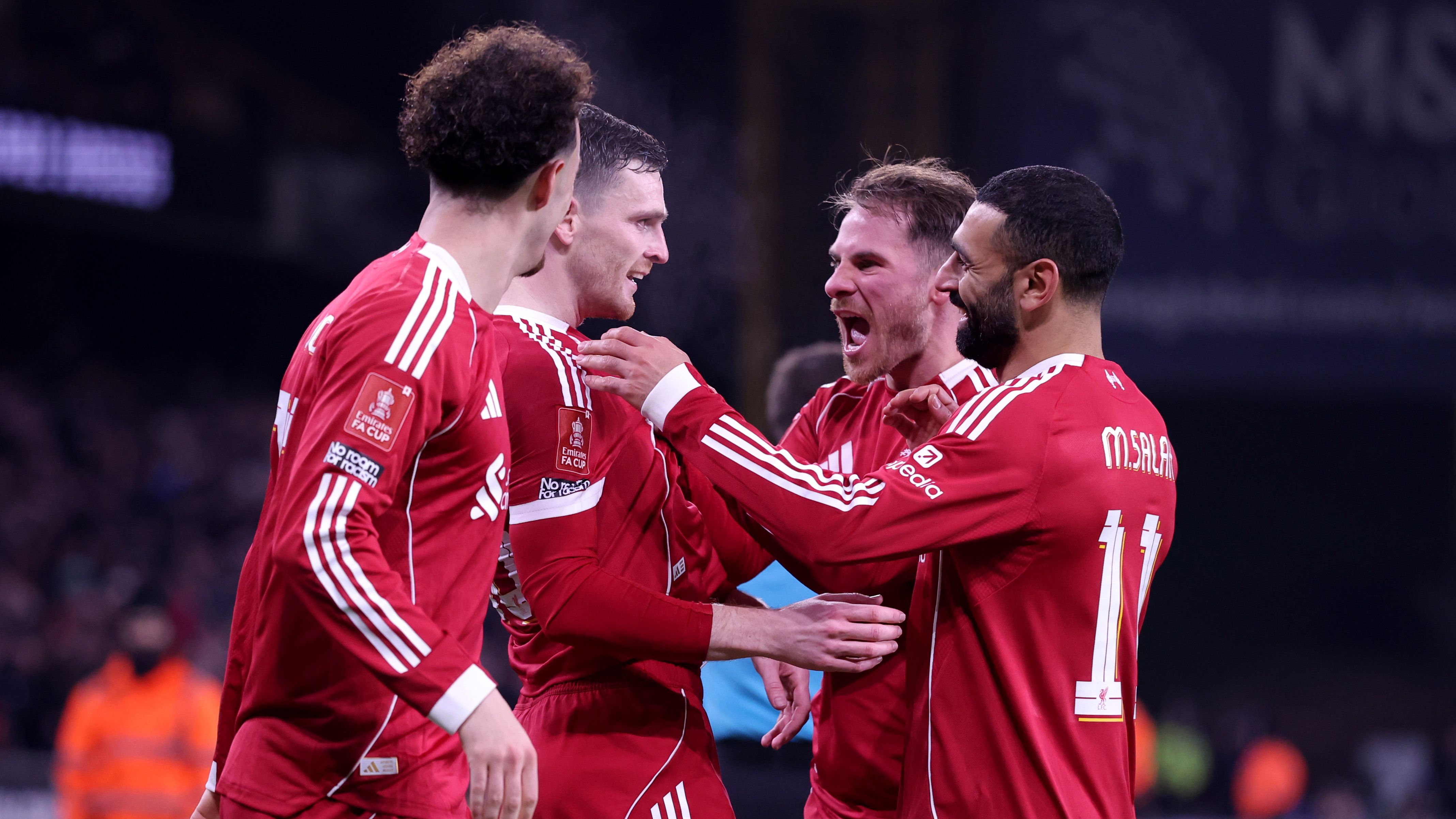 موعد مباراة ليفربول وتوتنهام في الدوري الإنجليزي 2025-2026: كل التفاصيل والقنوات الناقلة