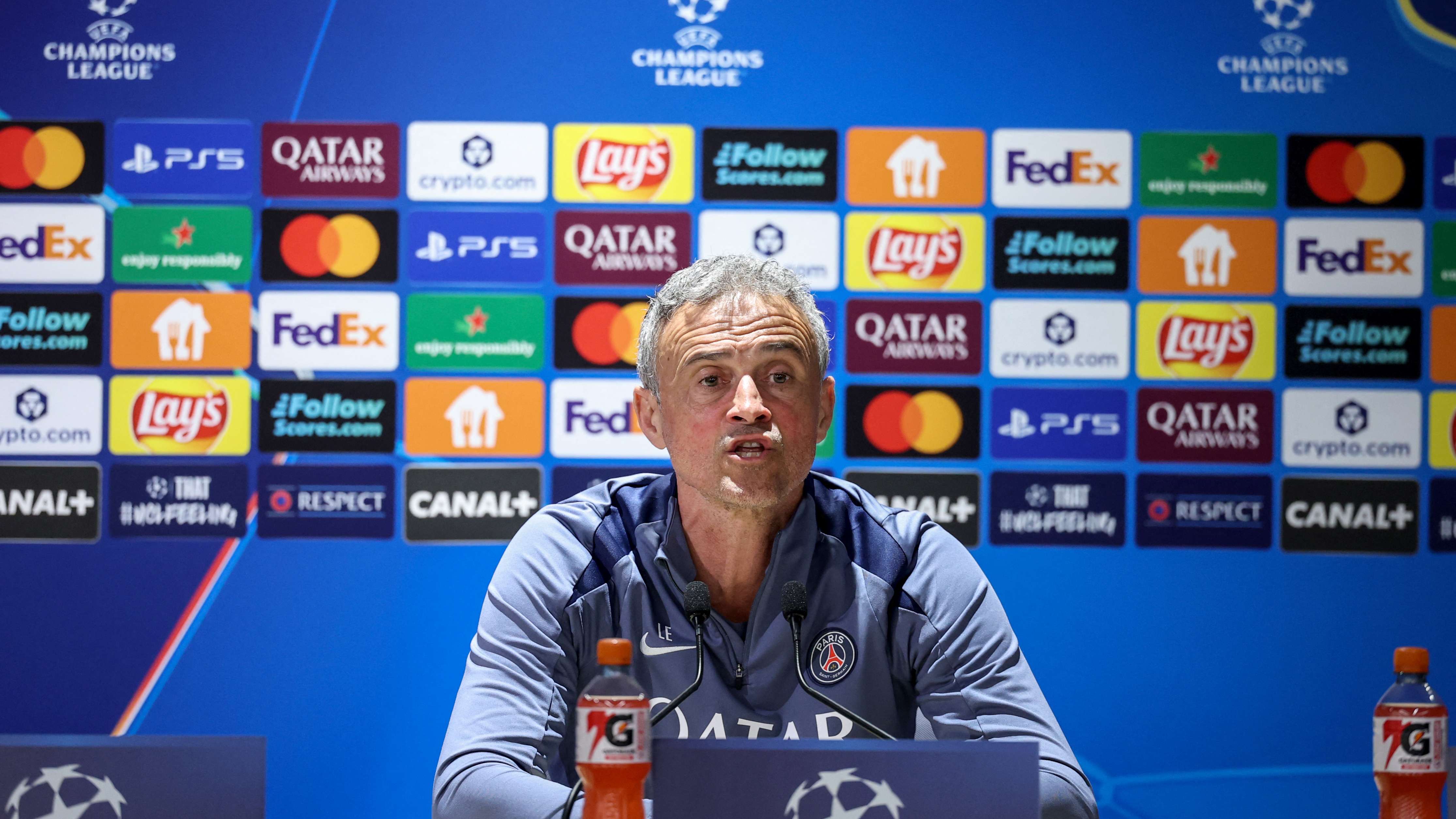 FBL-EUR-C1-PSG-PRESSER