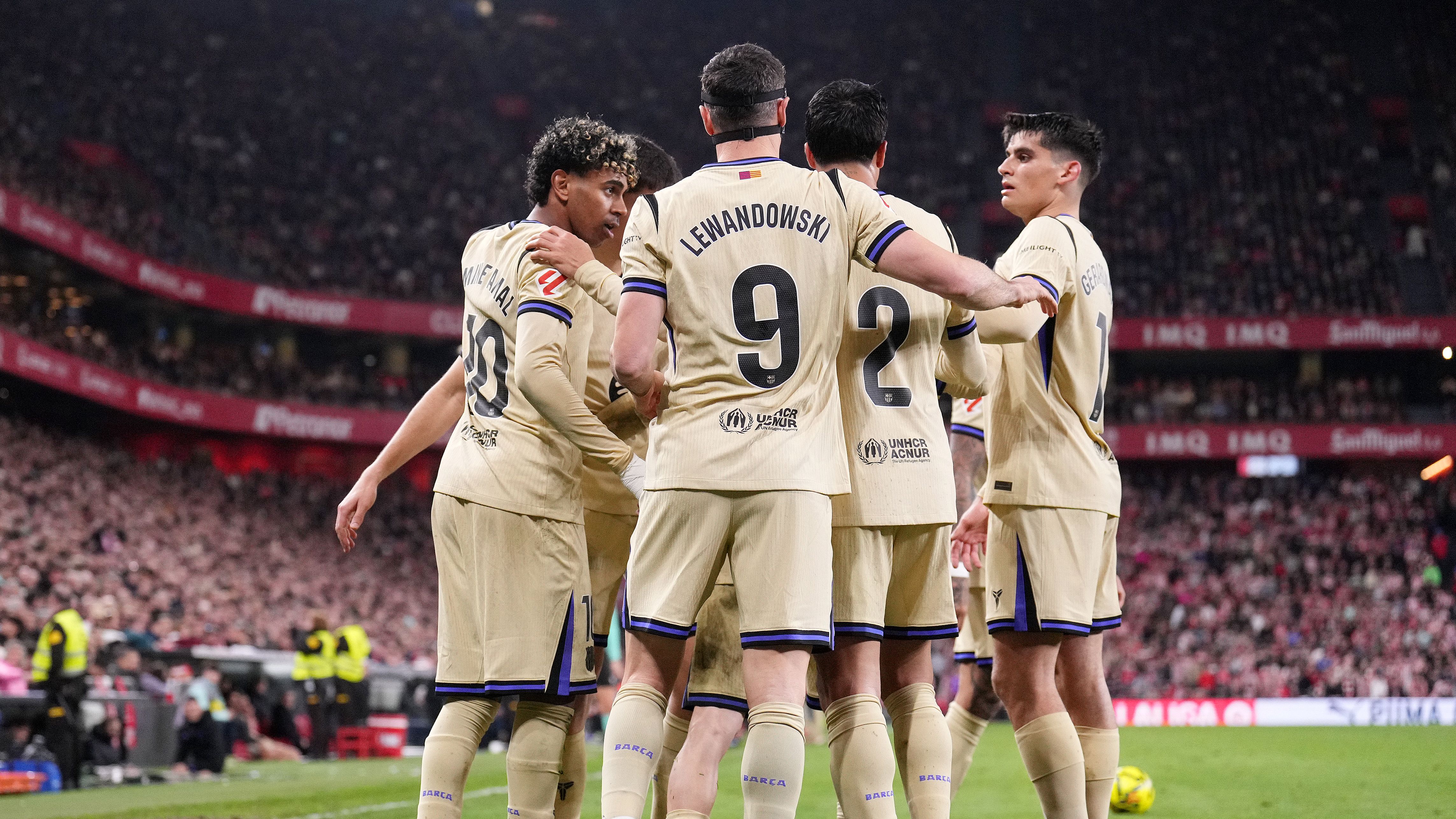 Barcelona vs Newcastle en la Champions League; árbitro Marco Guida y equipo italiano