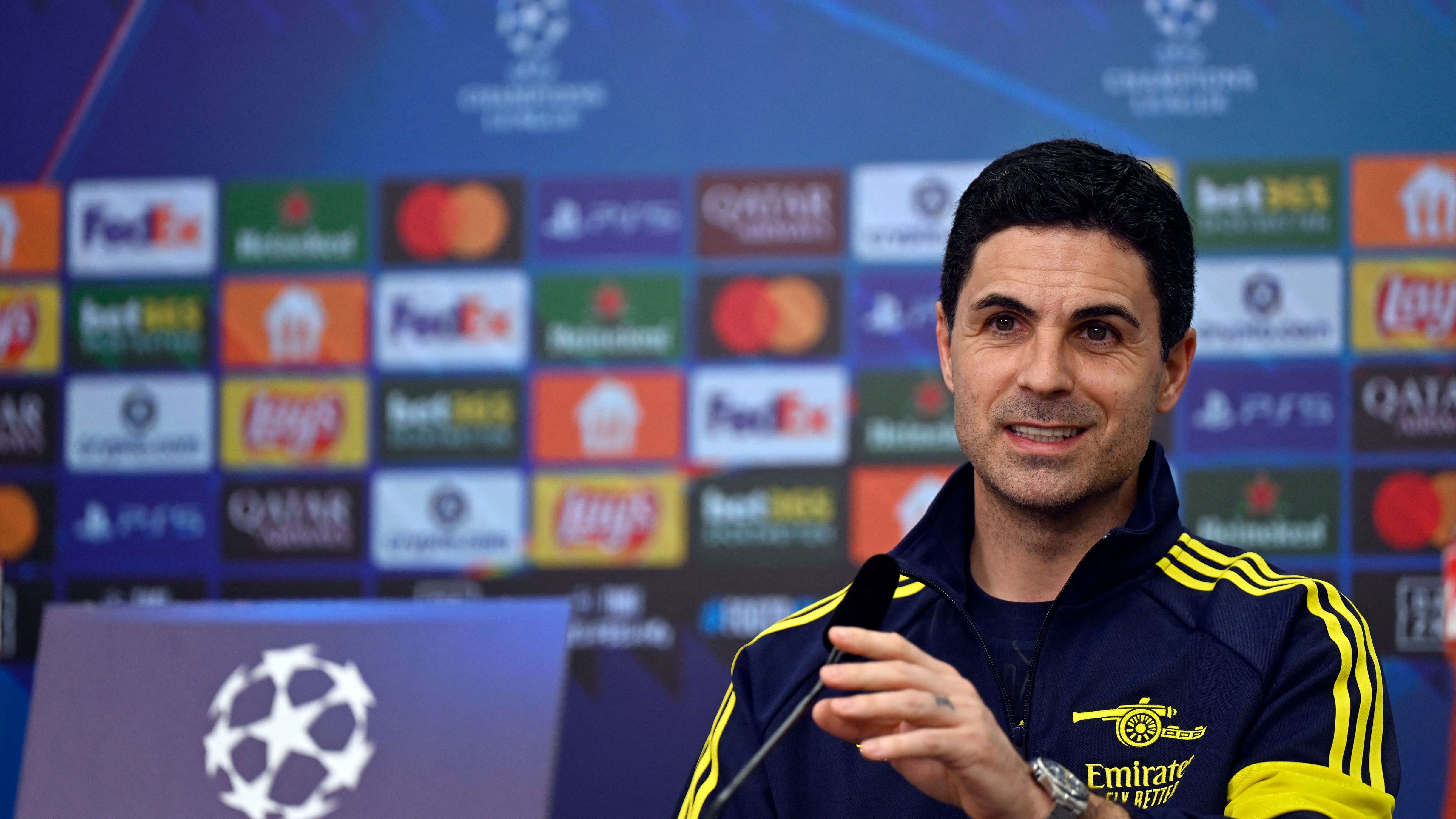 FBL-EUR-C1-ARSENAL-PRESSER