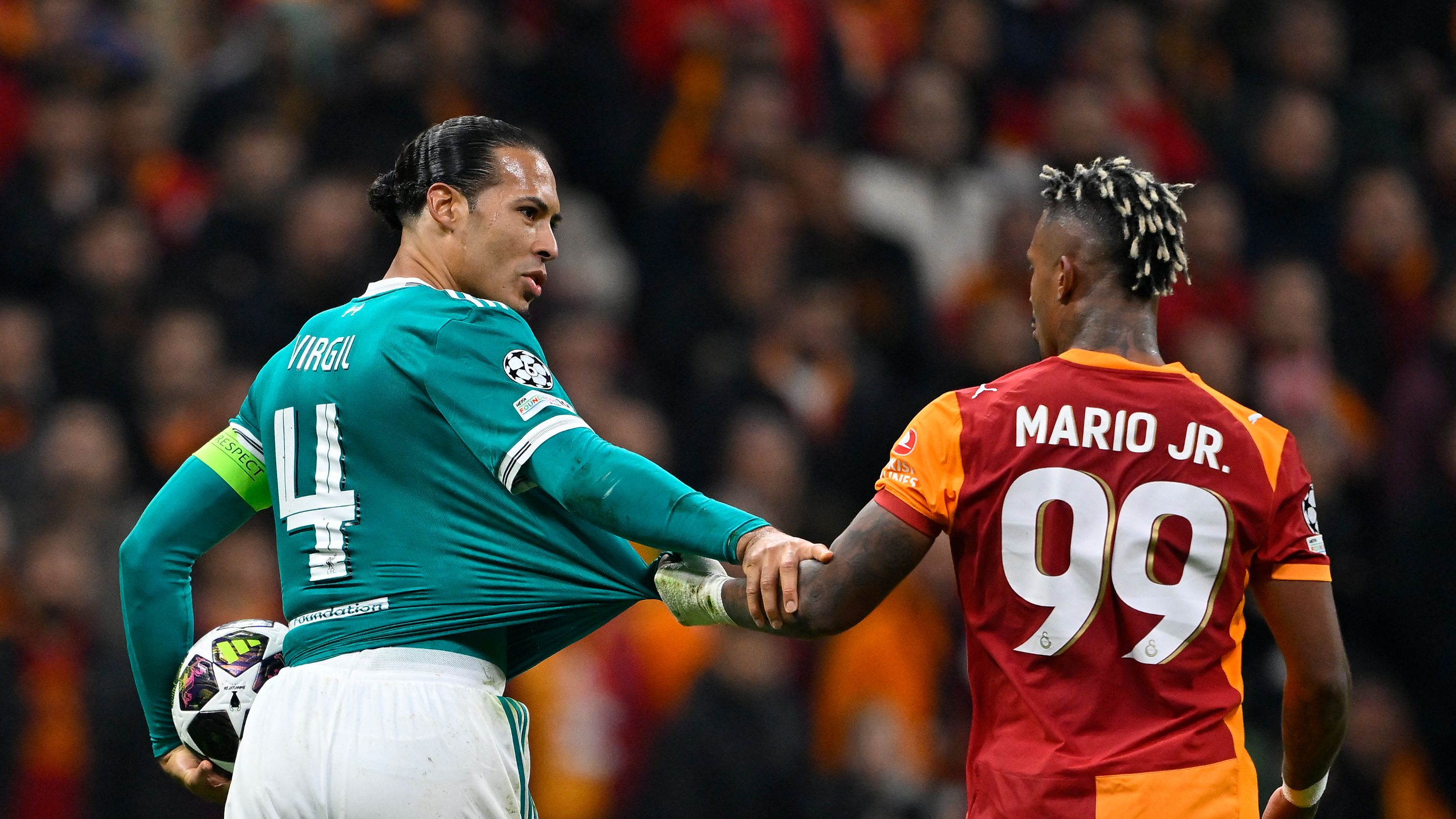 FBL-EUR-C1-GALATASARAY-LIVERPOOL
