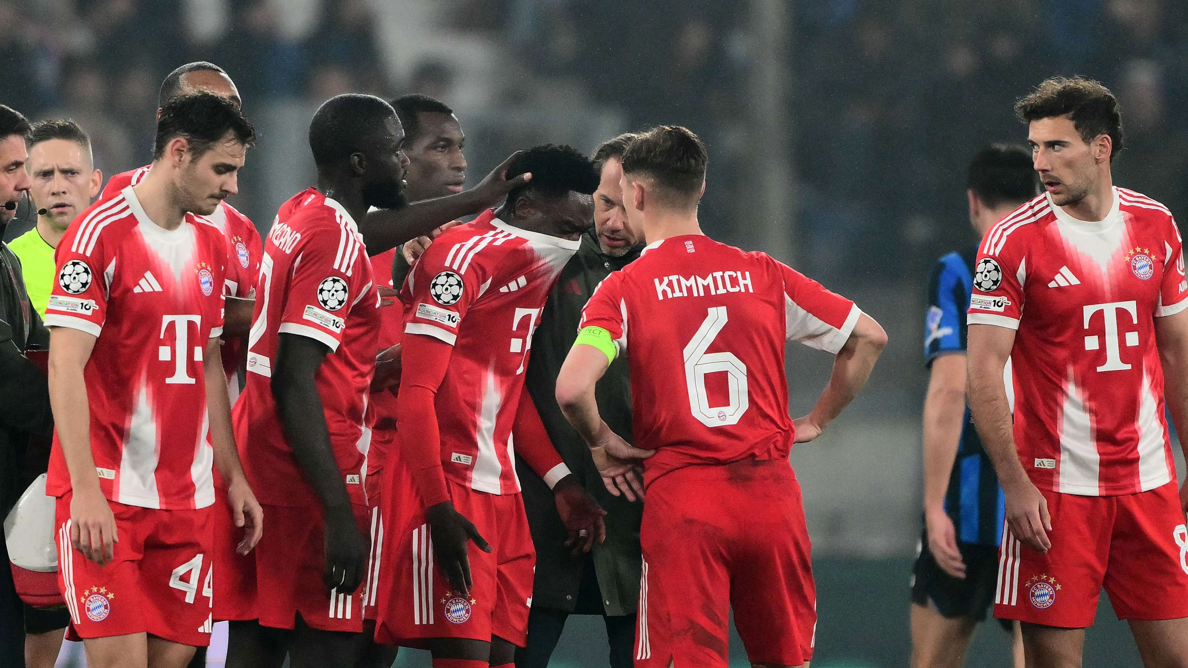 FBL-EUR-C1-ATALANTA-BAYERN MUNICH