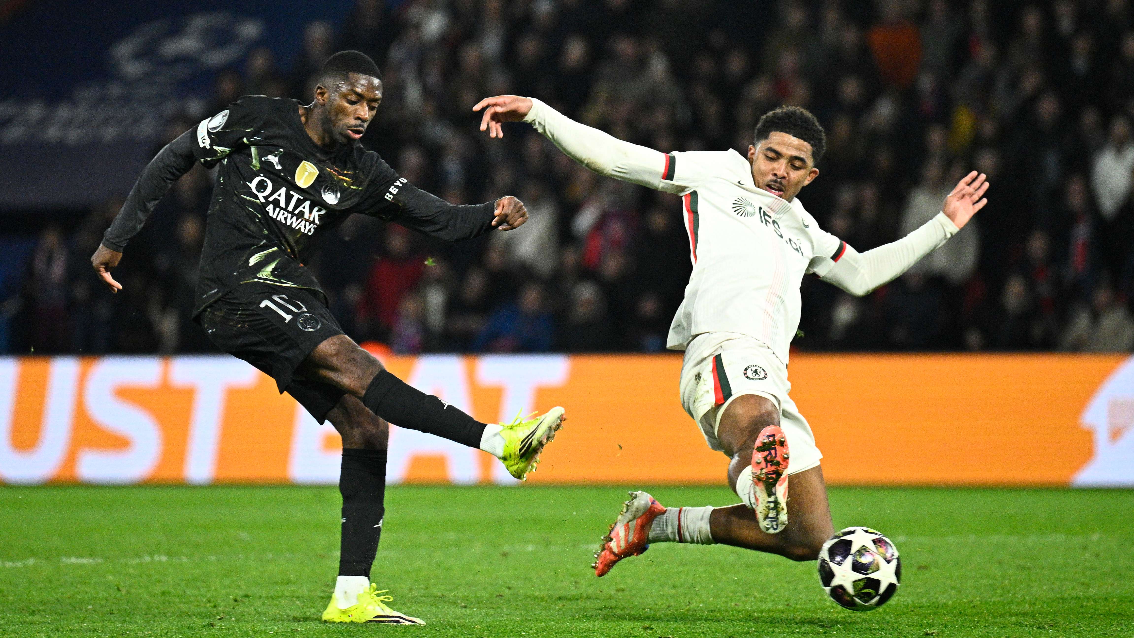 TOPSHOT-FBL-EUR-C1-PSG-CHELSEA