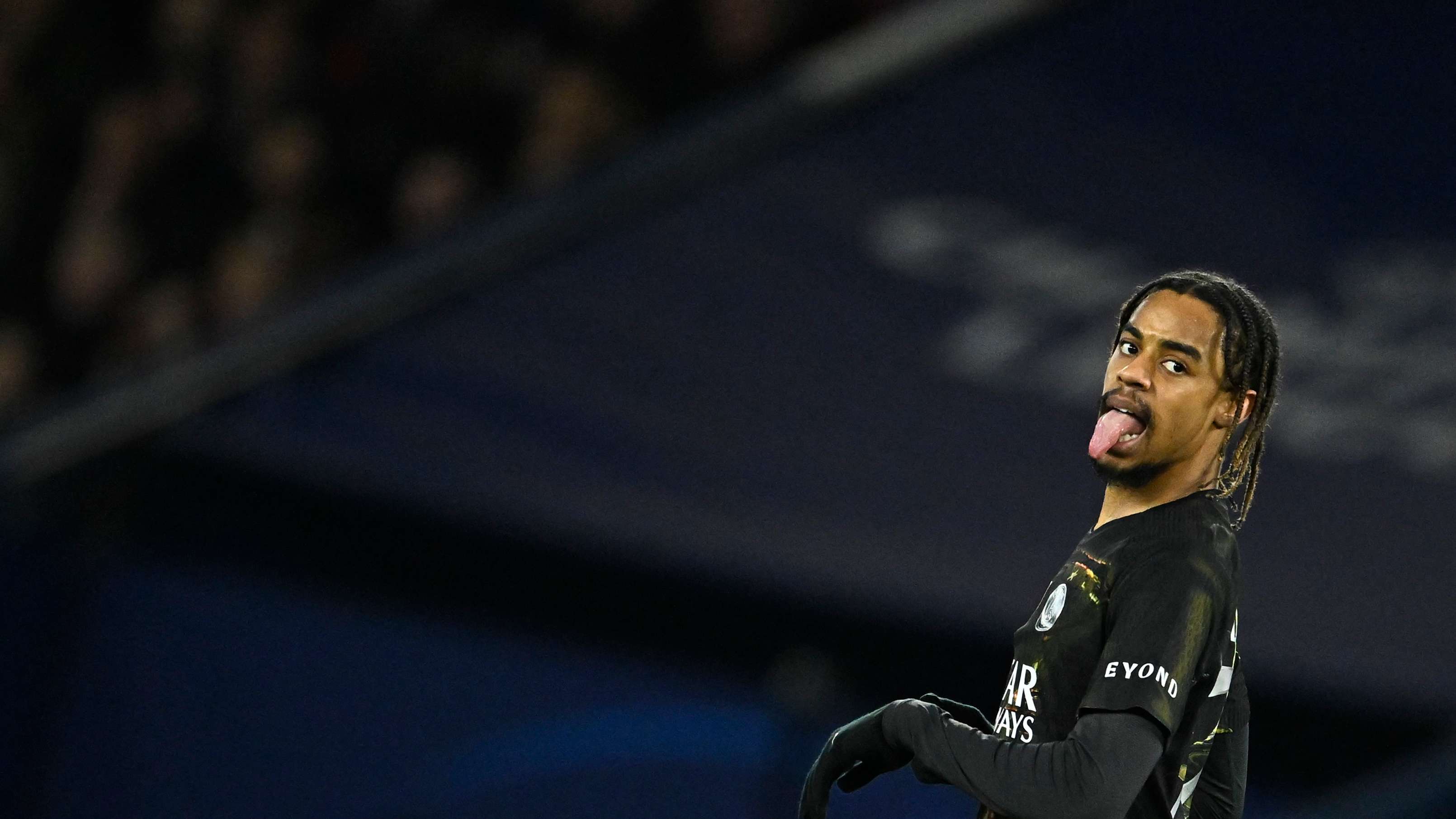 TOPSHOT-FBL-EUR-C1-PSG-CHELSEA