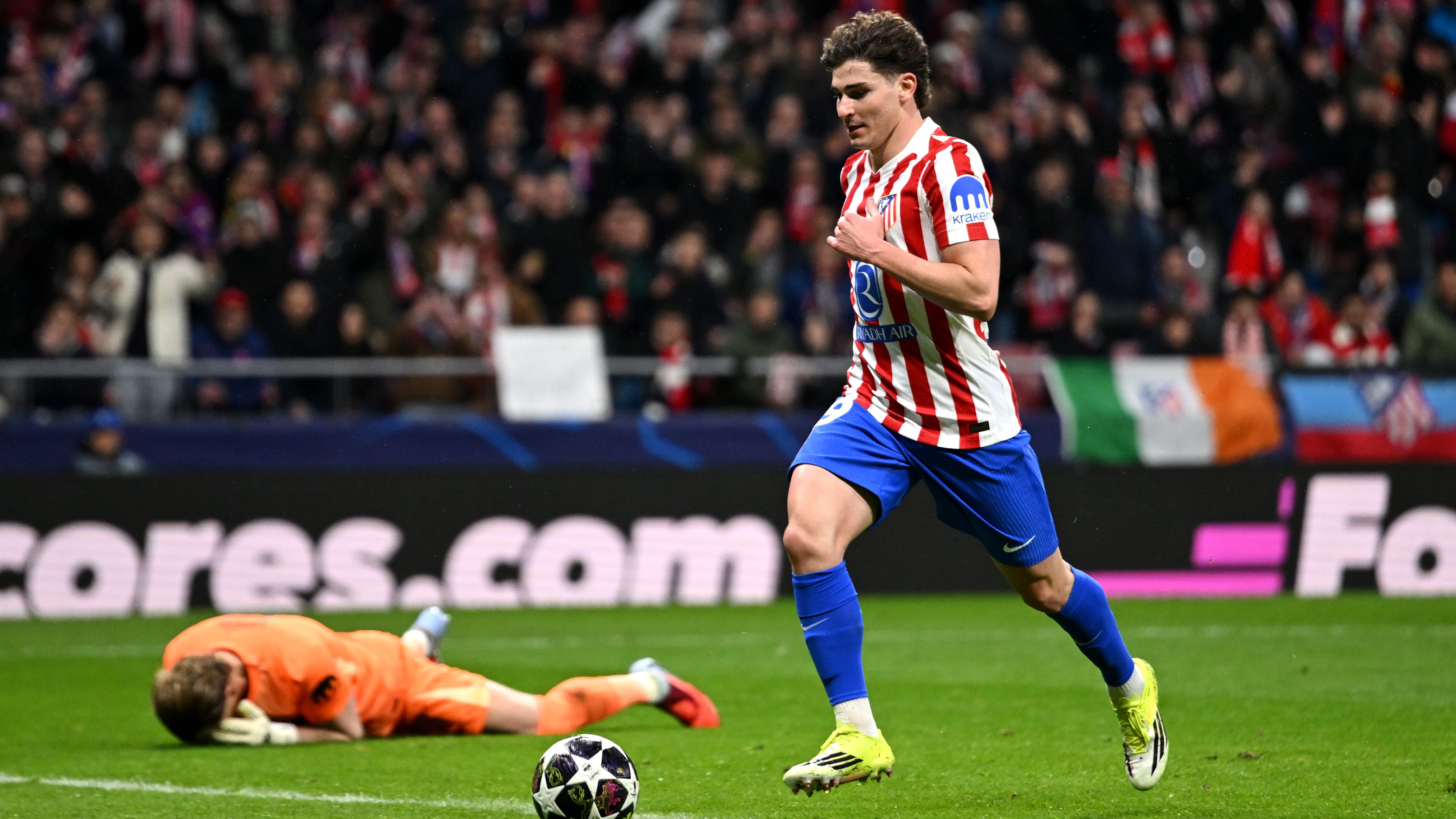 أتلتيكو مدريد يقرر مصير جوليان ألفاريز رسمياً في خطوة حاسمة