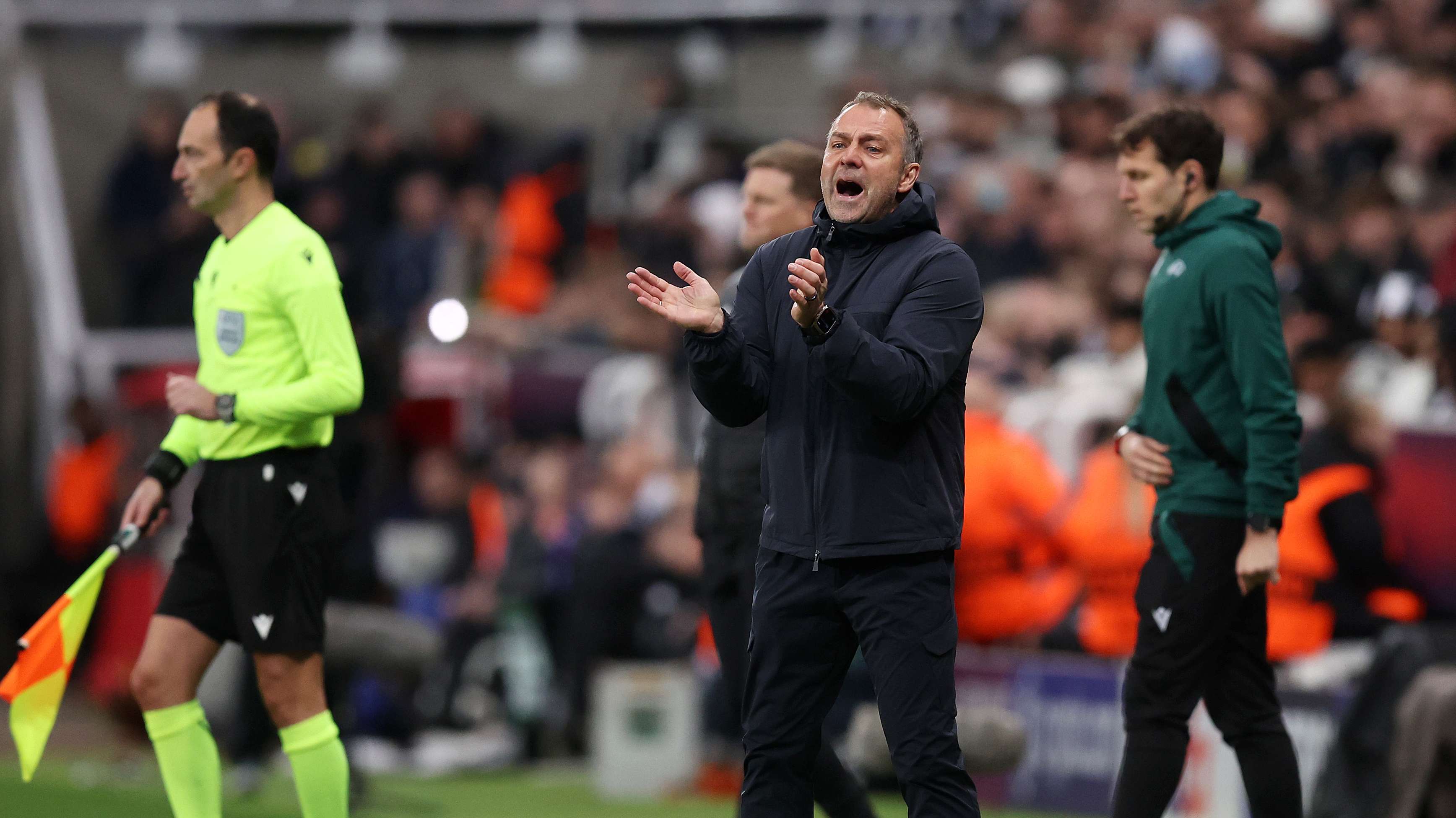 Newcastle United FC v FC Barcelona - UEFA Champions League 2025/26 Round of 16 First Leg