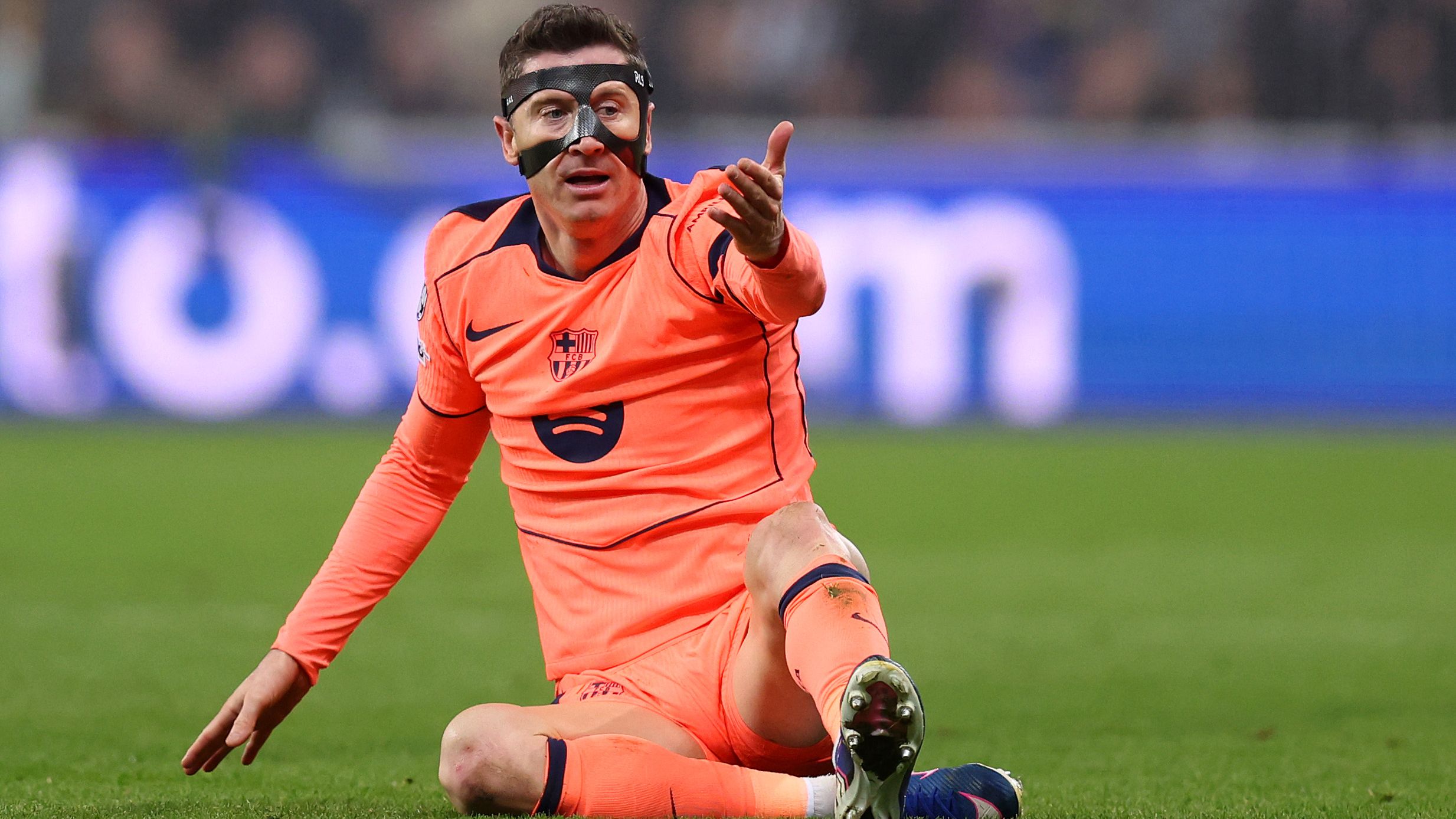 Newcastle United FC v FC Barcelona - UEFA Champions League 2025/26 Round of 16 First Leg