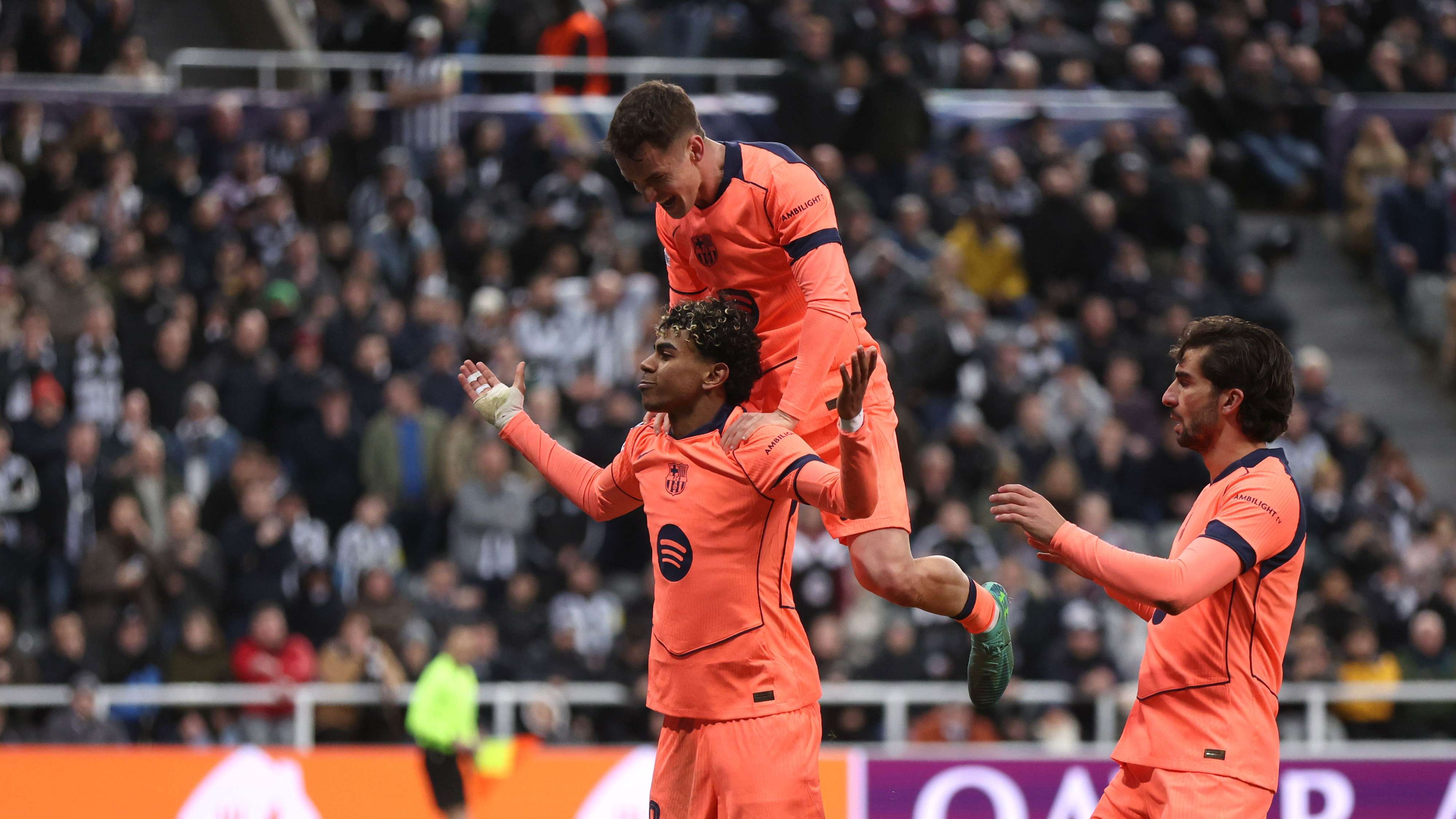 Newcastle United FC v FC Barcelona - UEFA Champions League 2025/26 Round of 16 First Leg