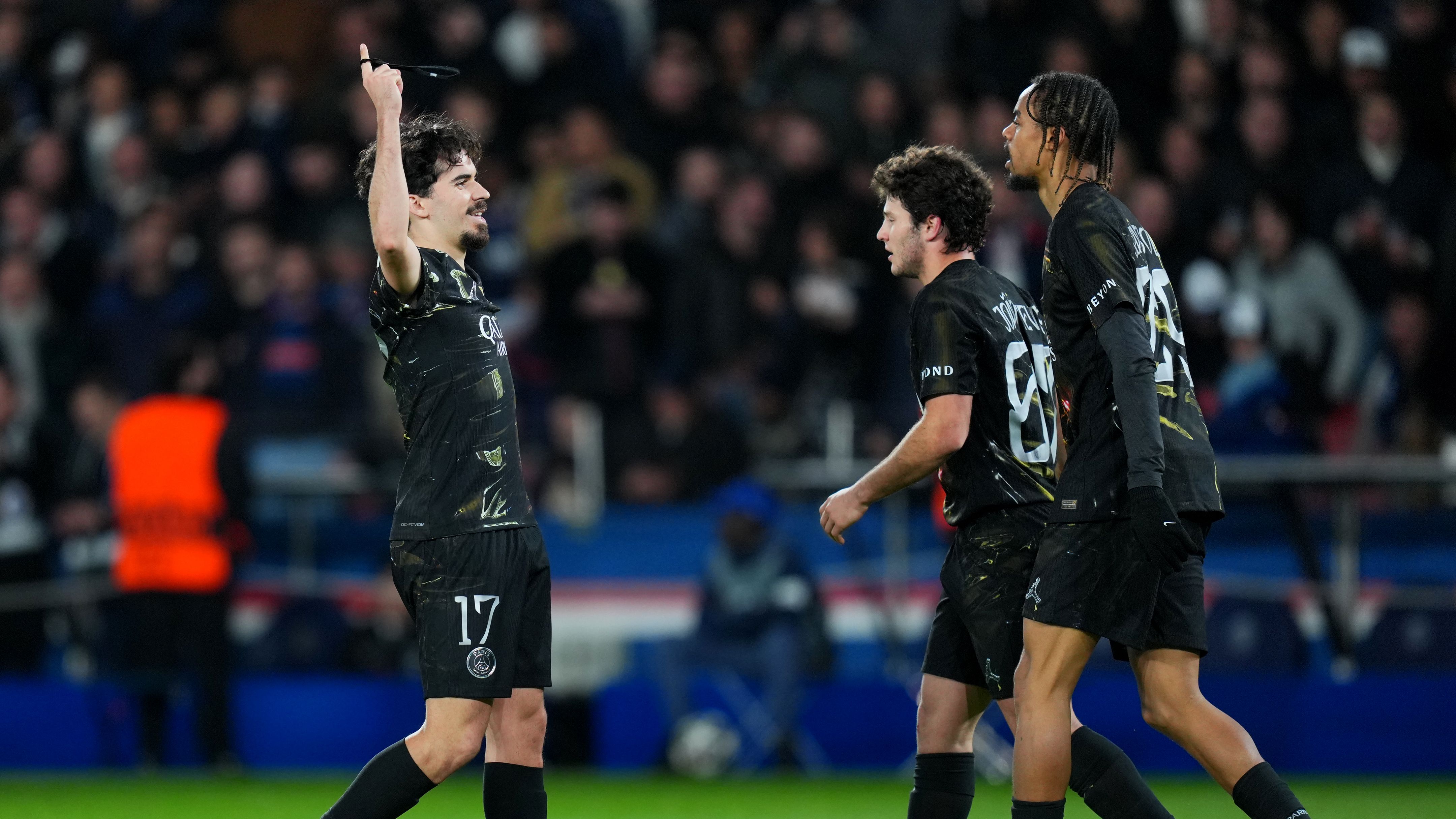 Paris Saint-Germain FC v Chelsea FC - UEFA Champions League 2025/26 Round of 16 First Leg