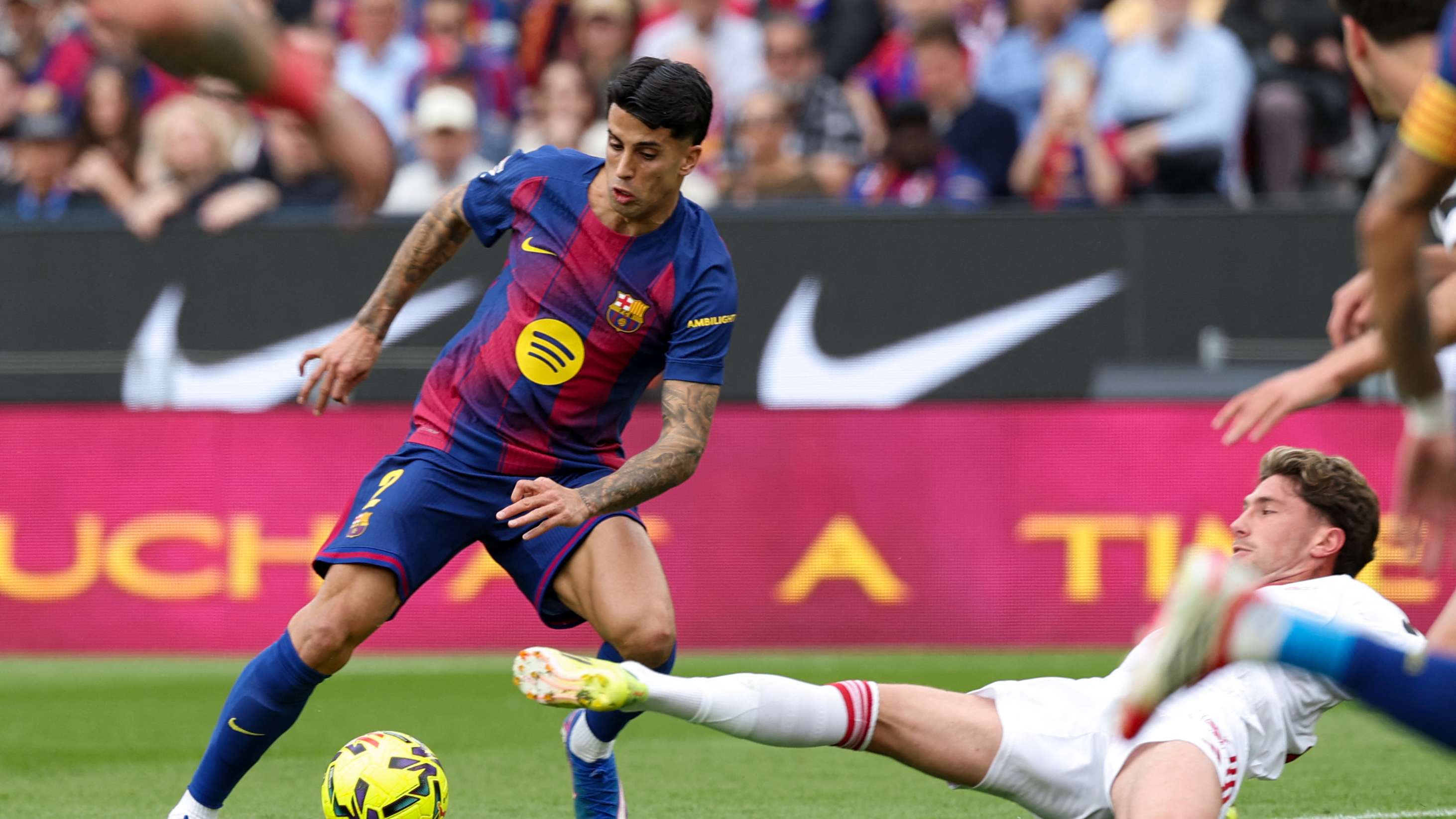 FBL-ESP-LIGA-BARCELONA-SEVILLA