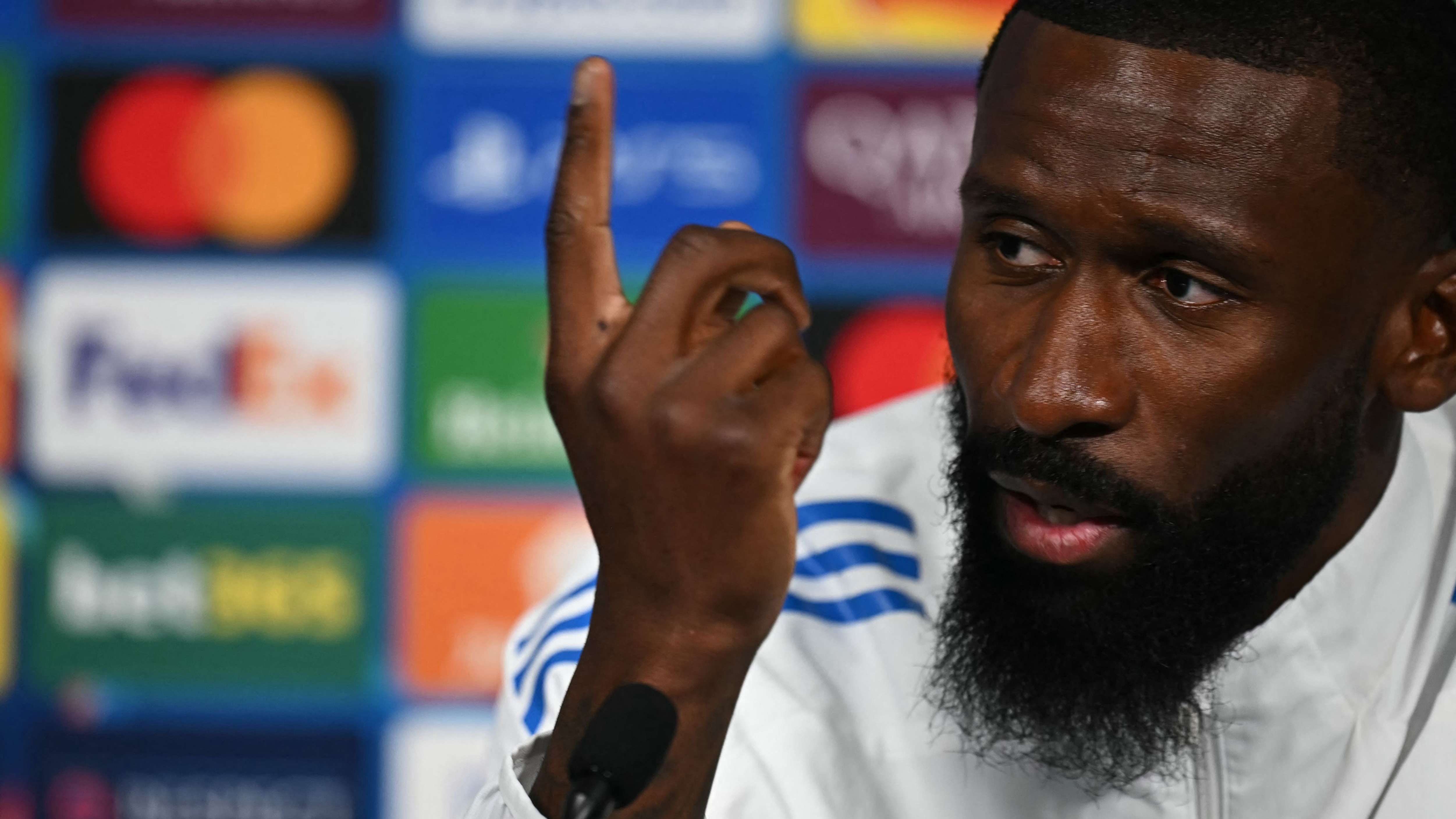 FBL-EUR-C1-REAL MADRID-PRESSER