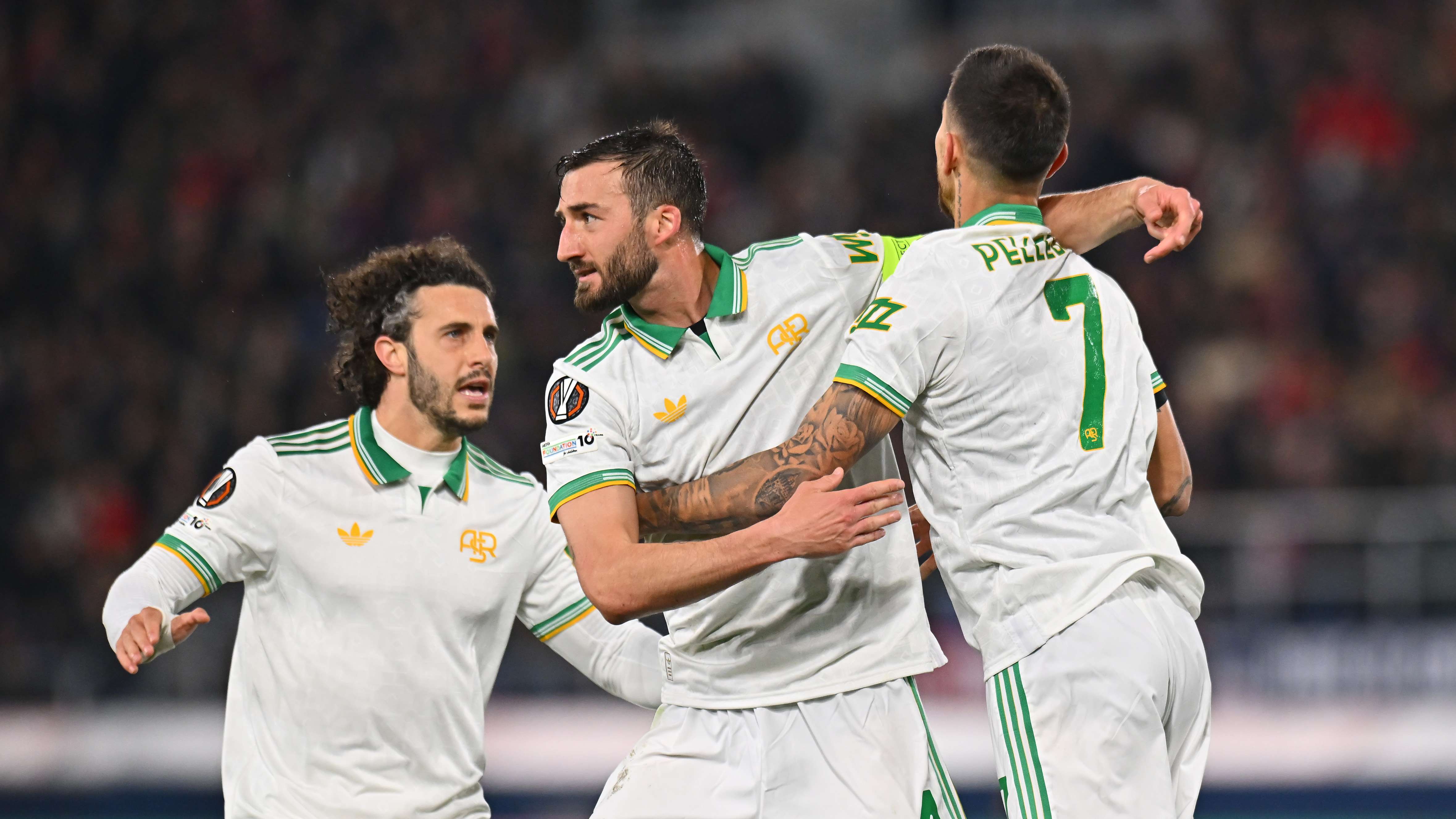 Bologna FC 1909 v AS Roma - UEFA Europa League 2025/26 Round of 16 First Leg