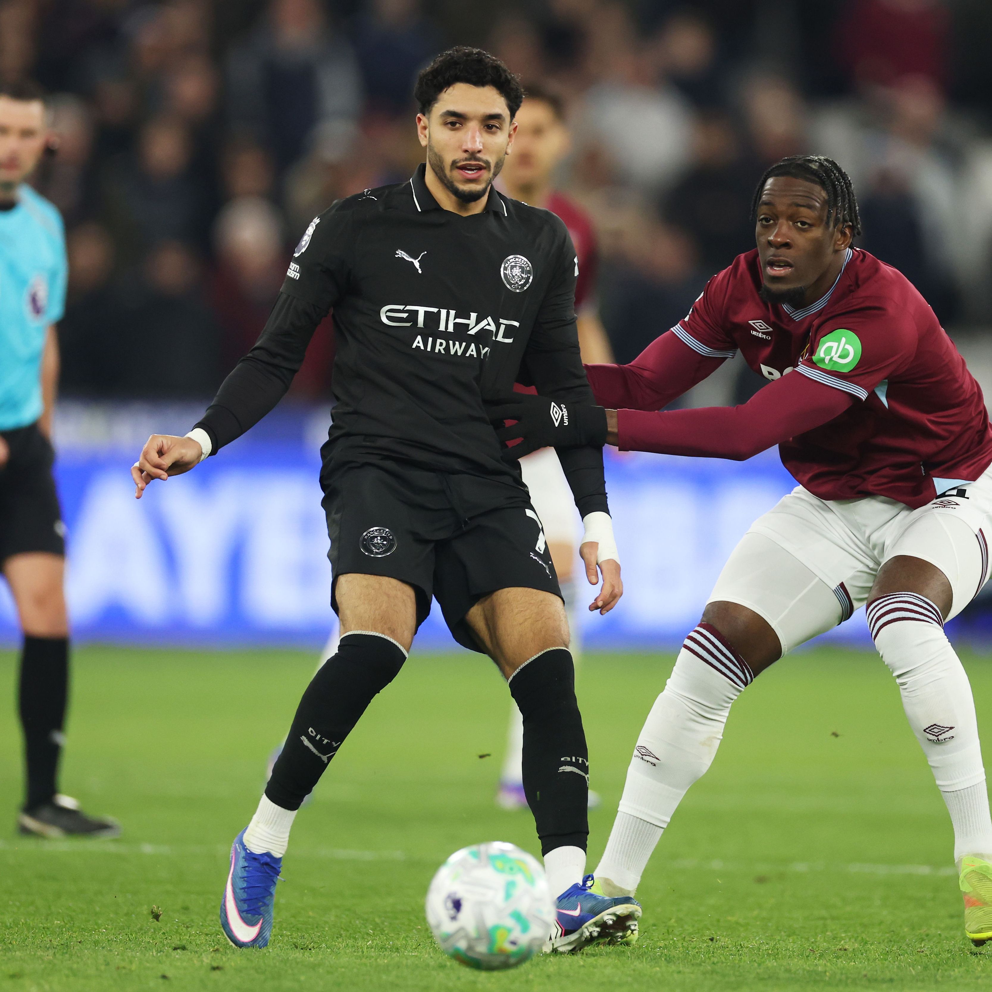 West Ham United v Manchester City - Premier League