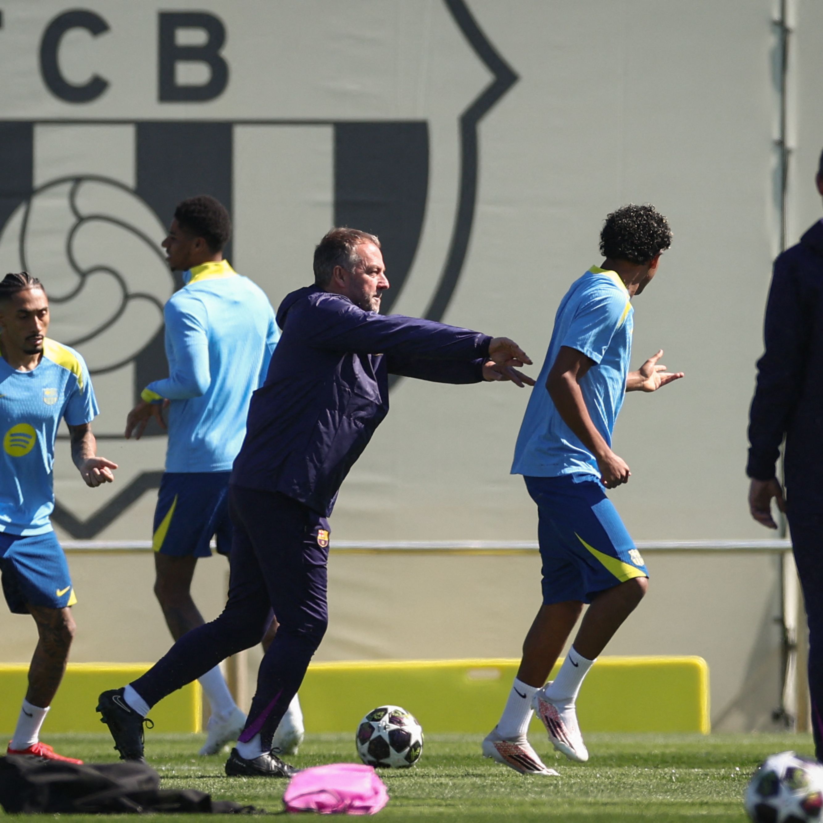 FBL-EUR-C1-BARCELONA-TRAINING