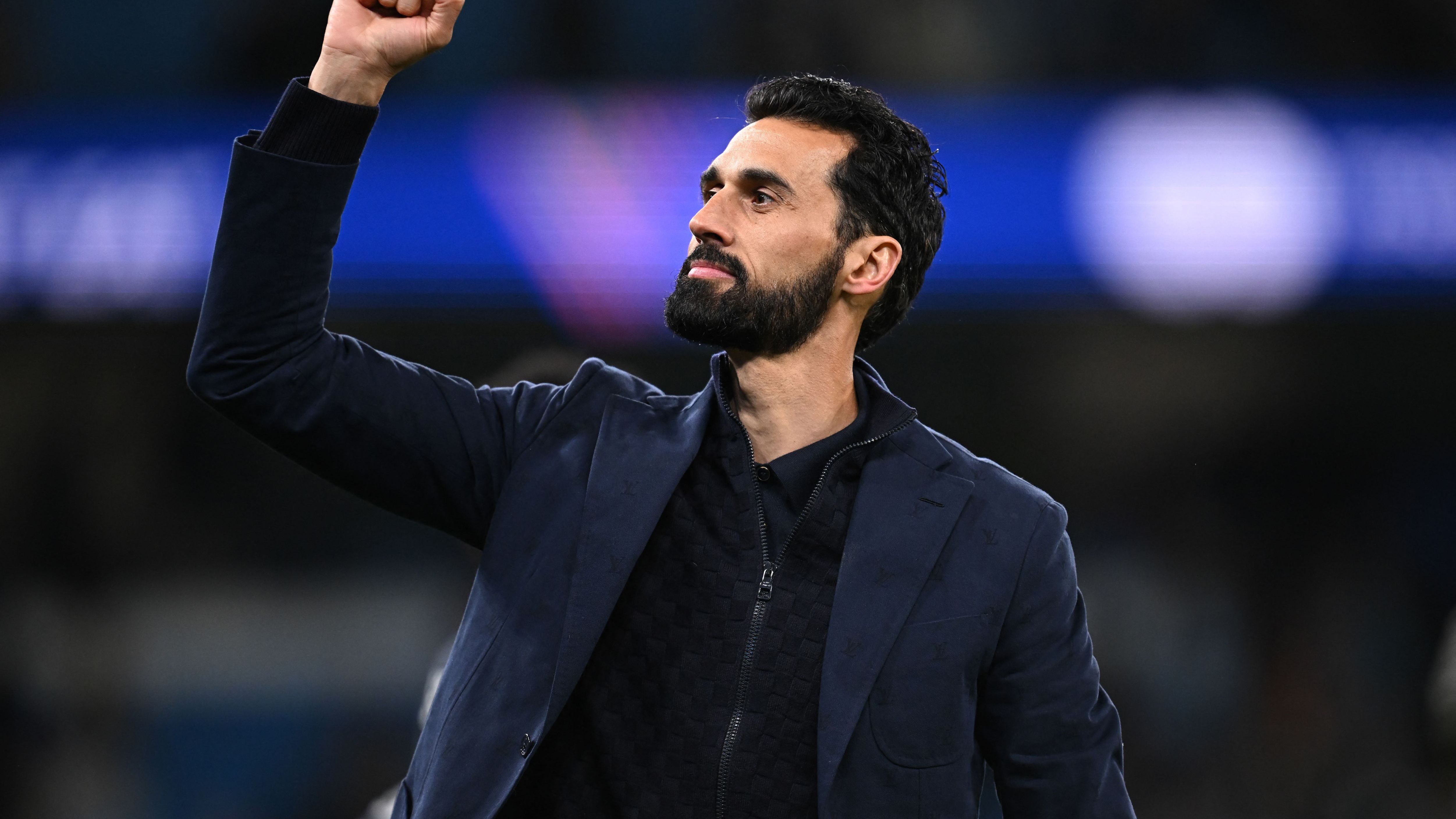 نجوم ريال مدريد يفضّلون ألفارو أربيلوا على تشابي ألونسو.. تعرّف على الأسباب
