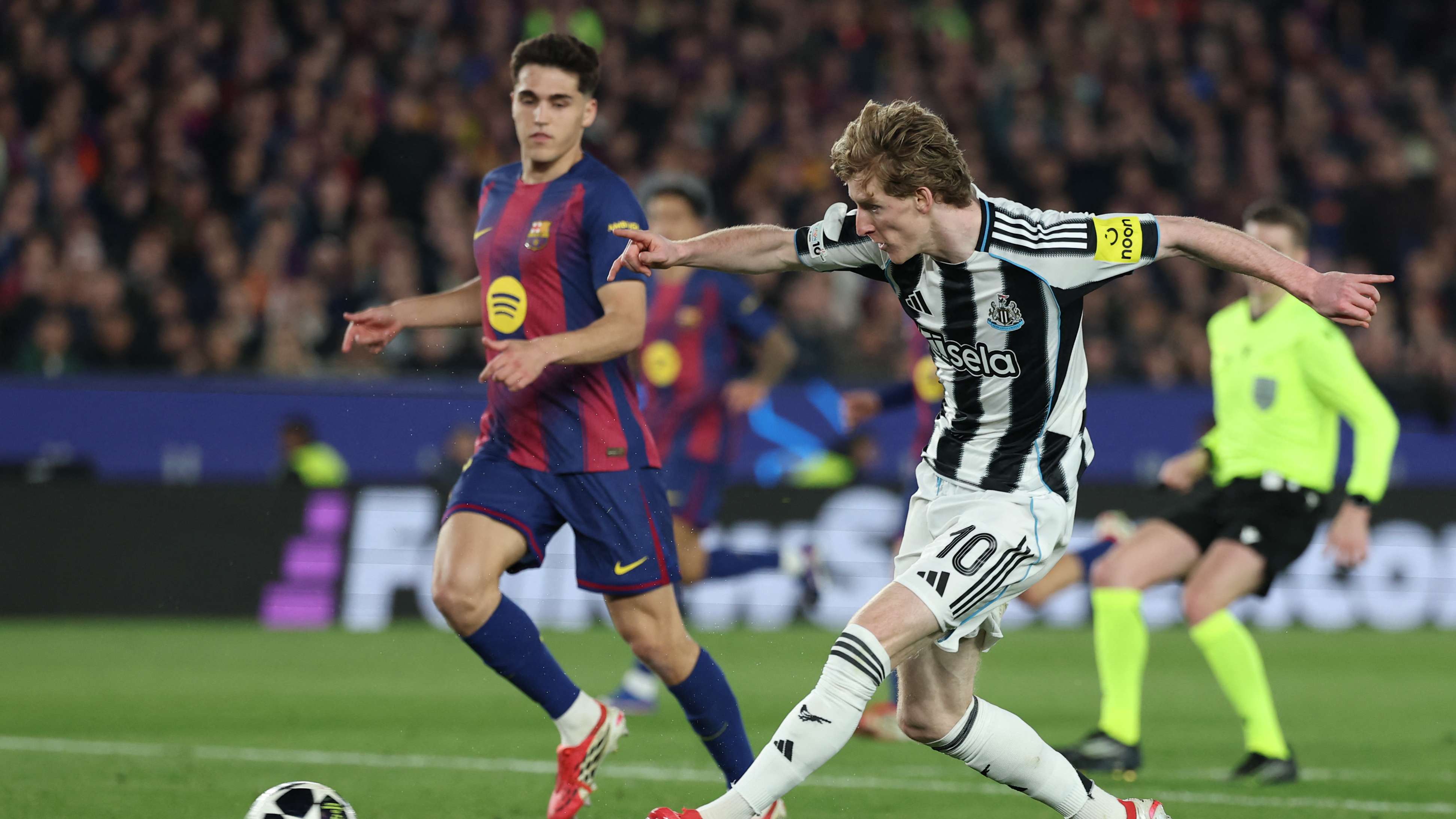 FBL-EUR-C1-BARCELONA-NEWCASTLE