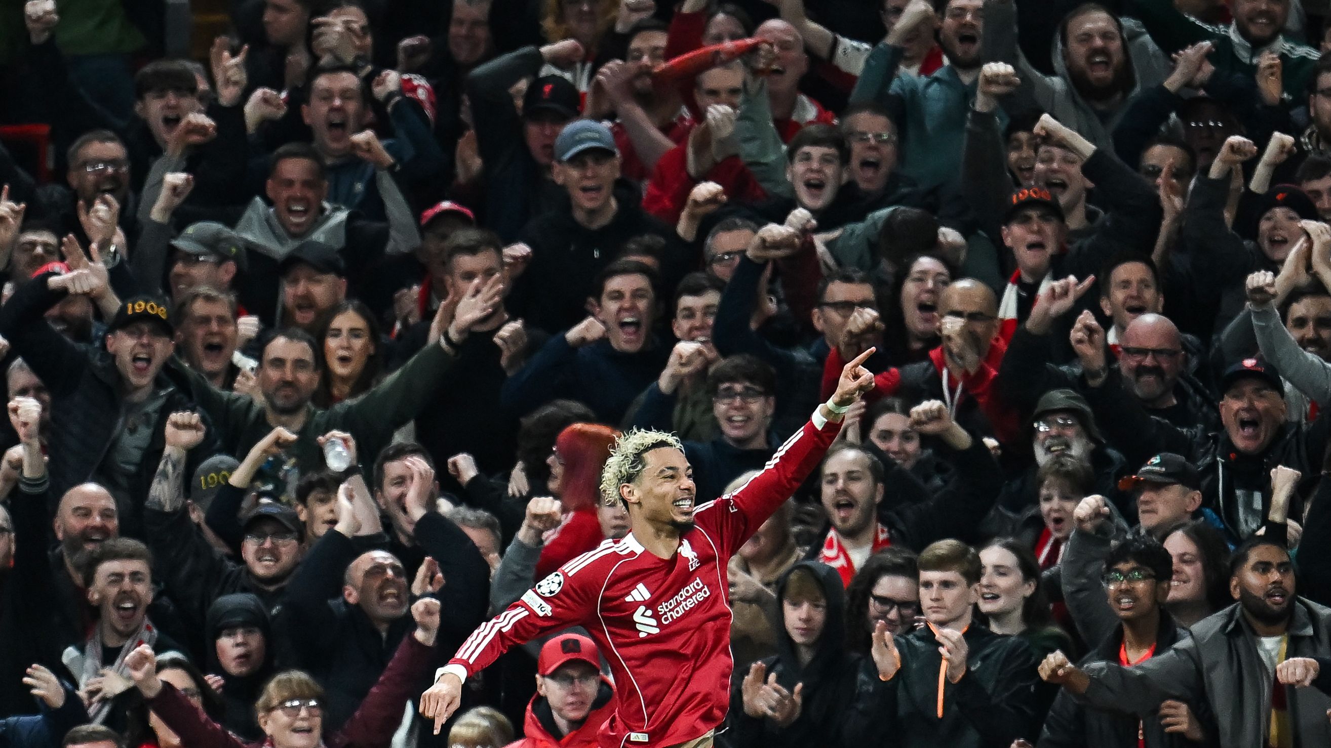 ليفربول يتأهل لربع نهائي دوري الأبطال بعد فوز ساحق على جالطة سراي