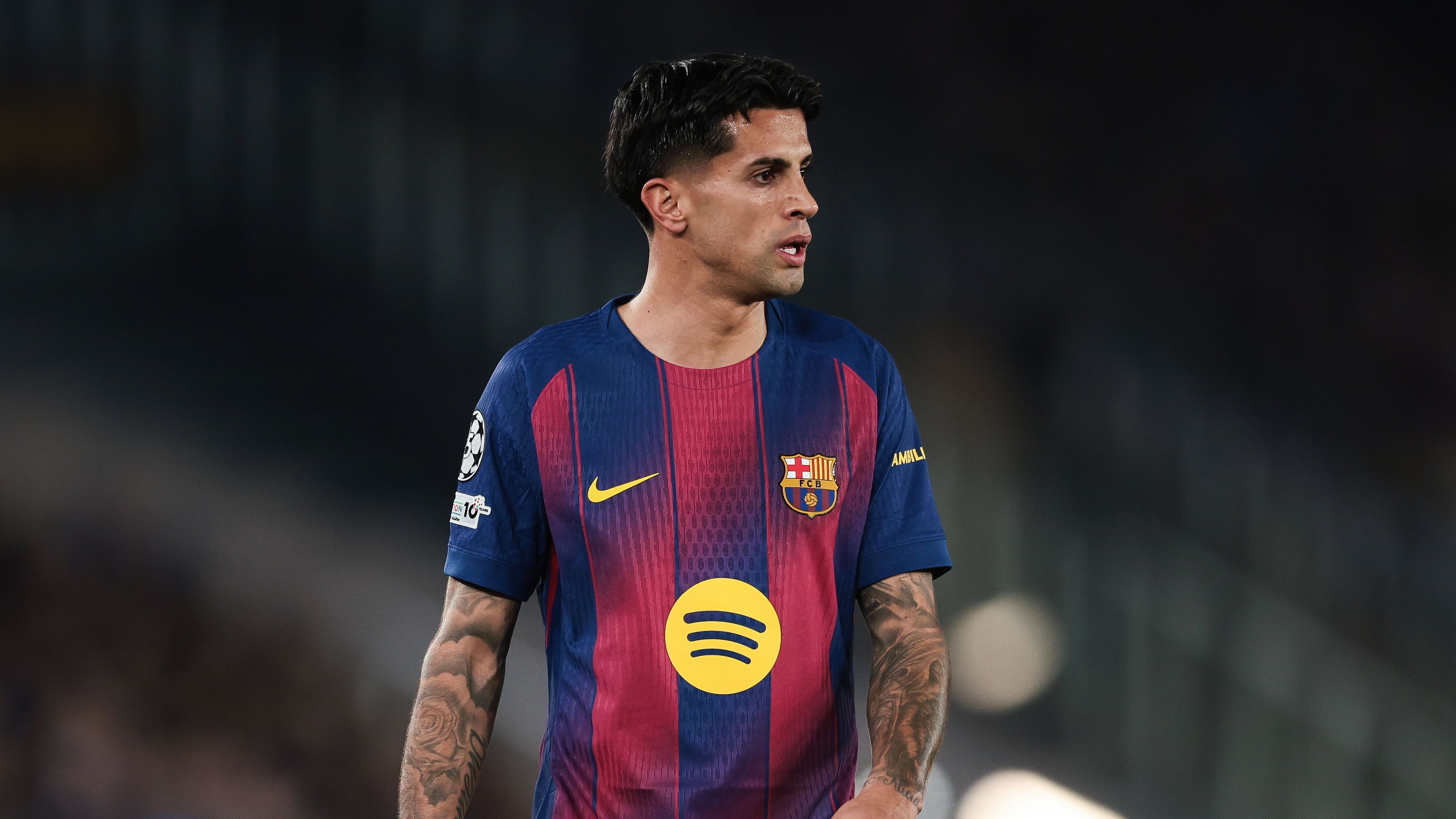الهلال يرفض التنازلات في صفقة جواو كانسيلو مع برشلونة ويصر على 15 مليون يورو