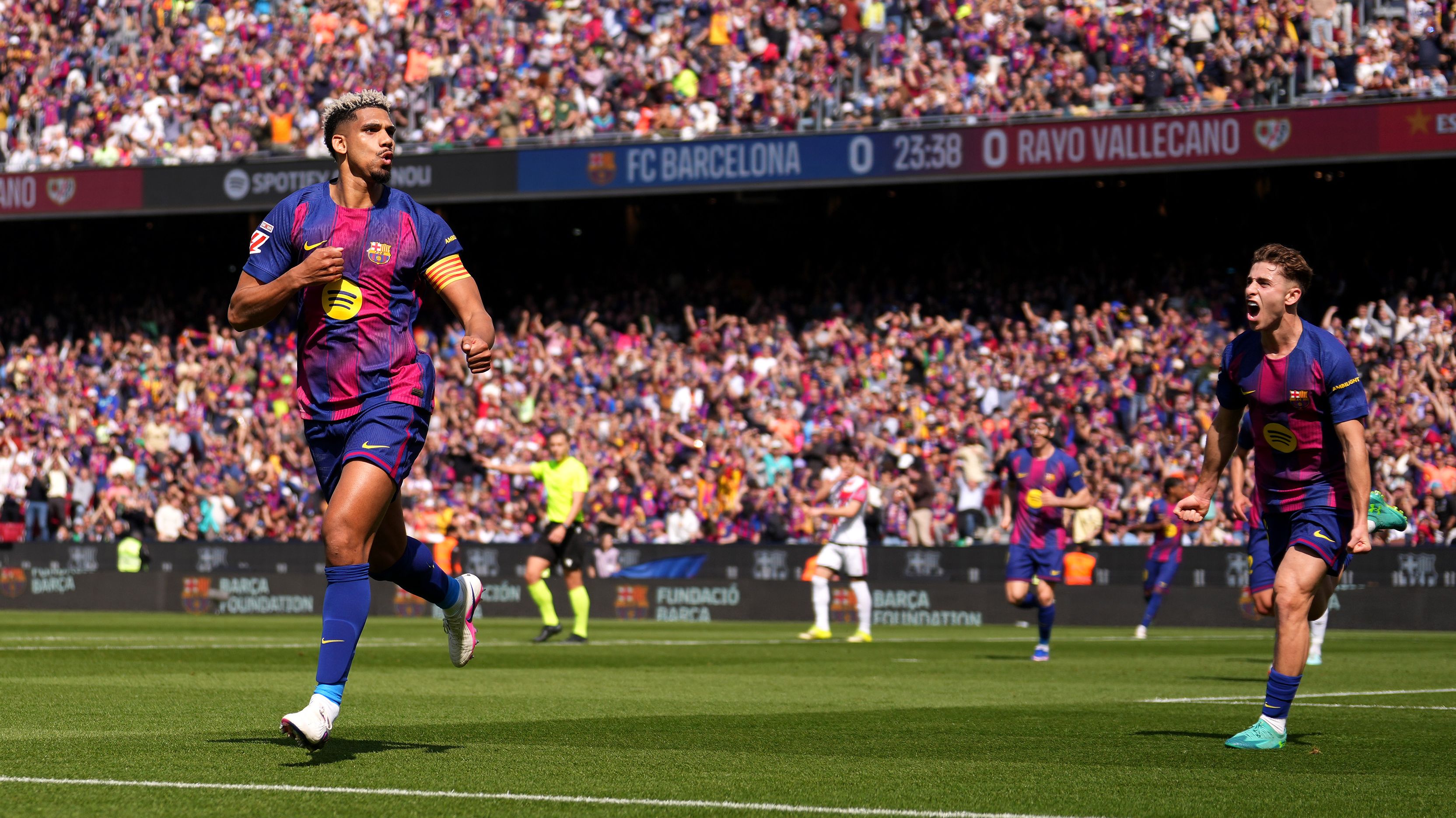 FC Barcelona v Rayo Vallecano de Madrid - LaLiga EA Sports