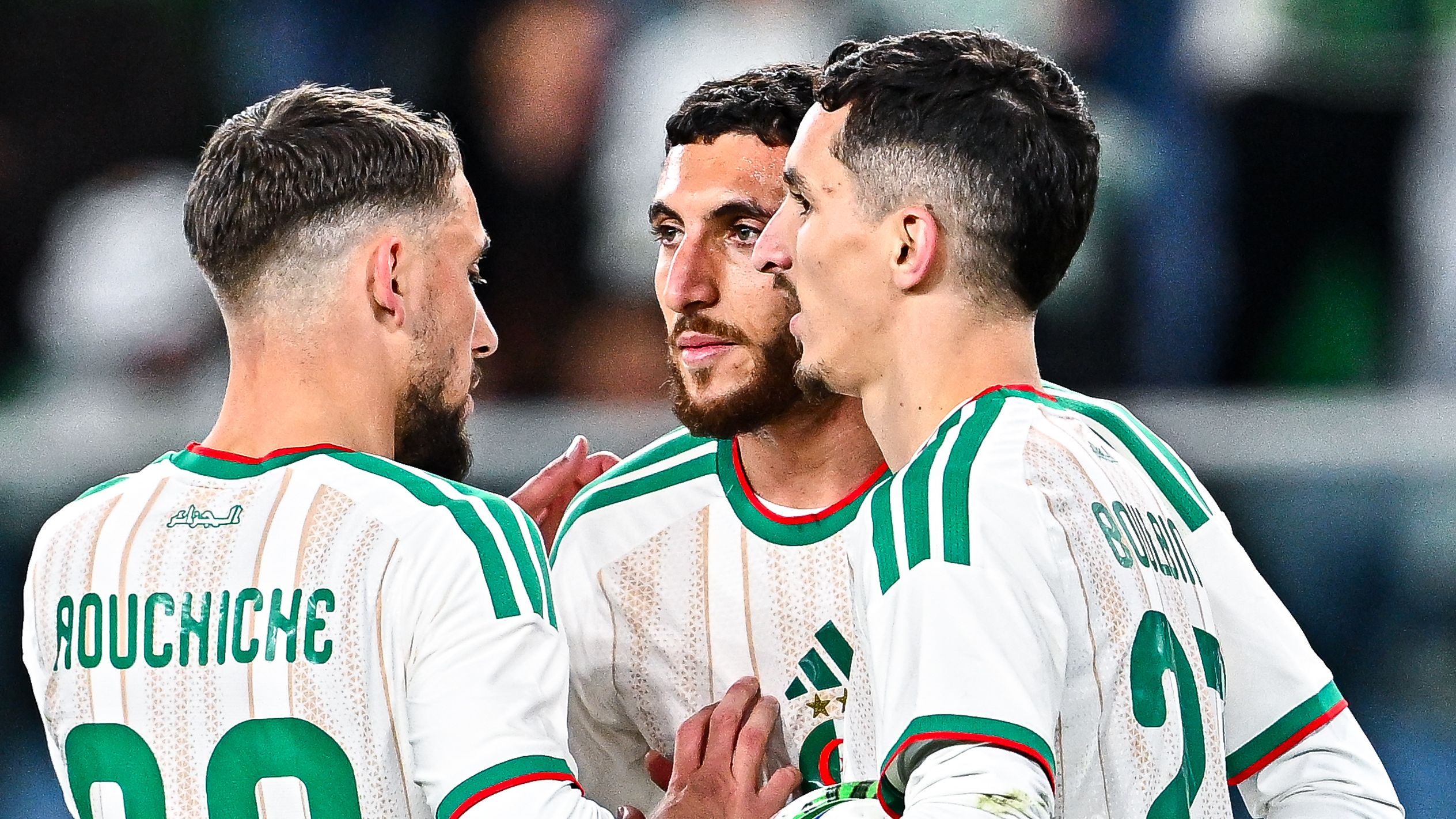 نجم الجزائر عوشيش يصرح: هدفنا التتويج بكأس العالم 2026 ولست مجنونًا