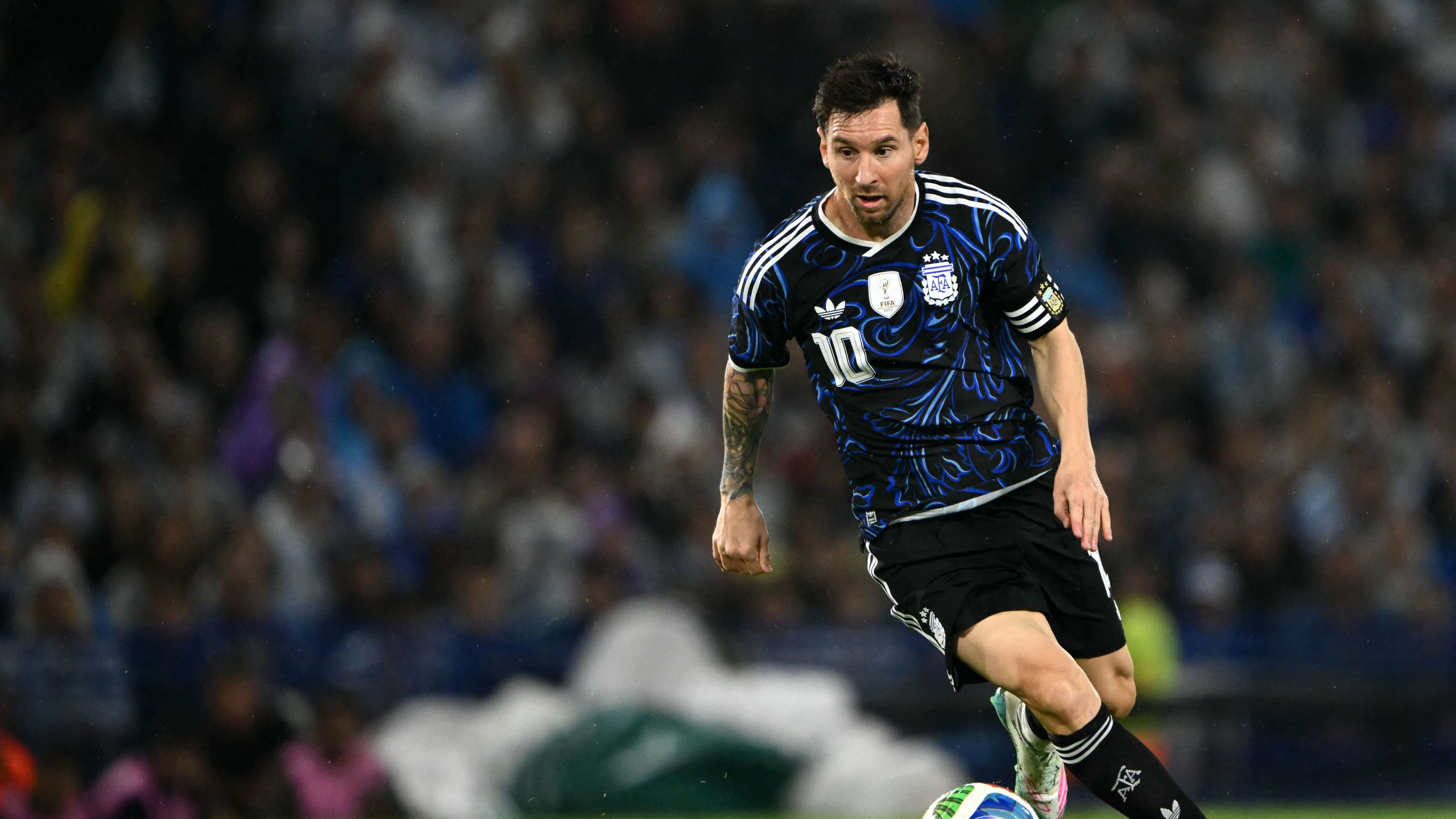 FBL-FRIENDLY-ARG-MTN