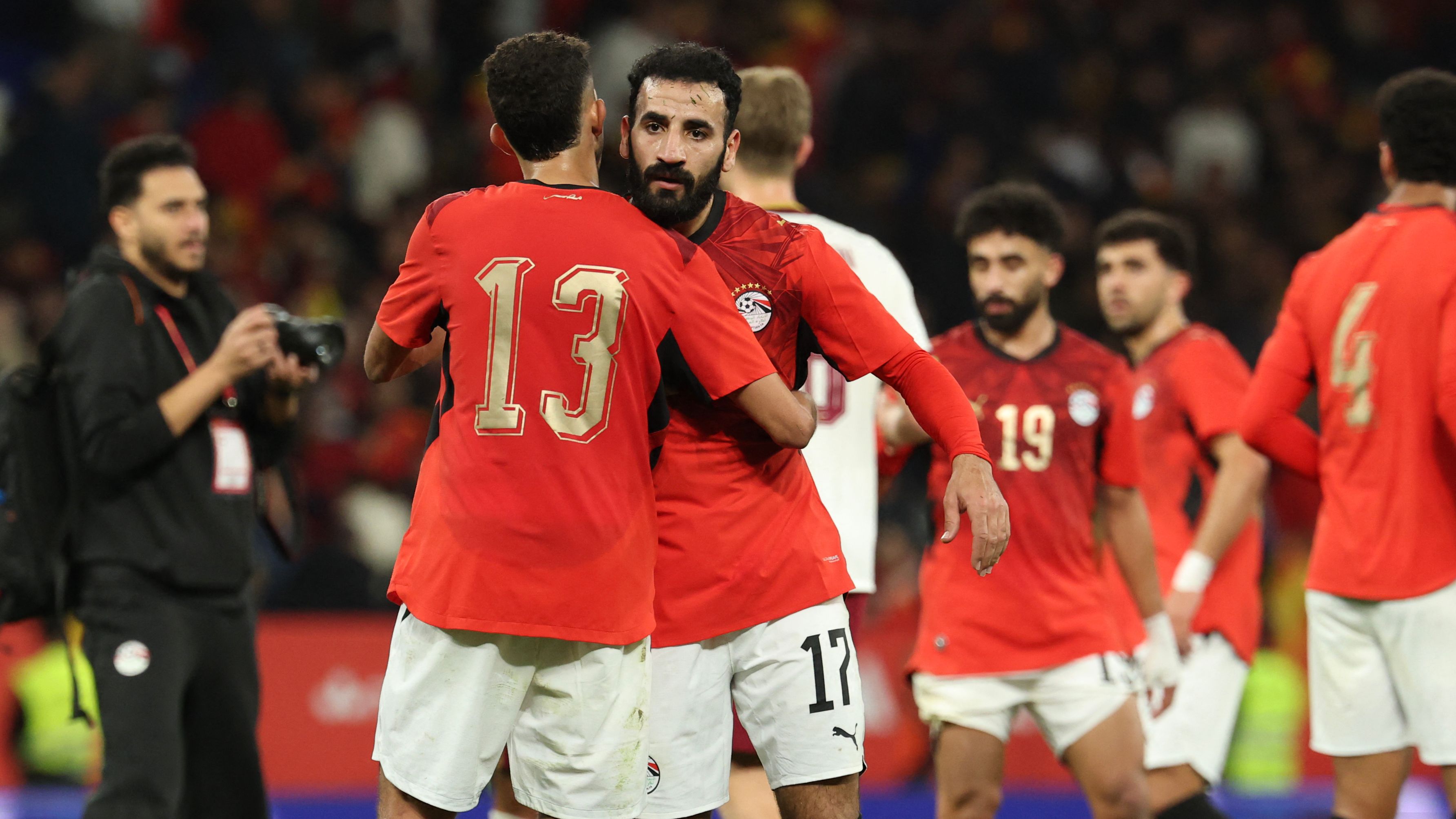 نجم منتخب مصر مُرشح للعودة إلى اتحاد جدة
