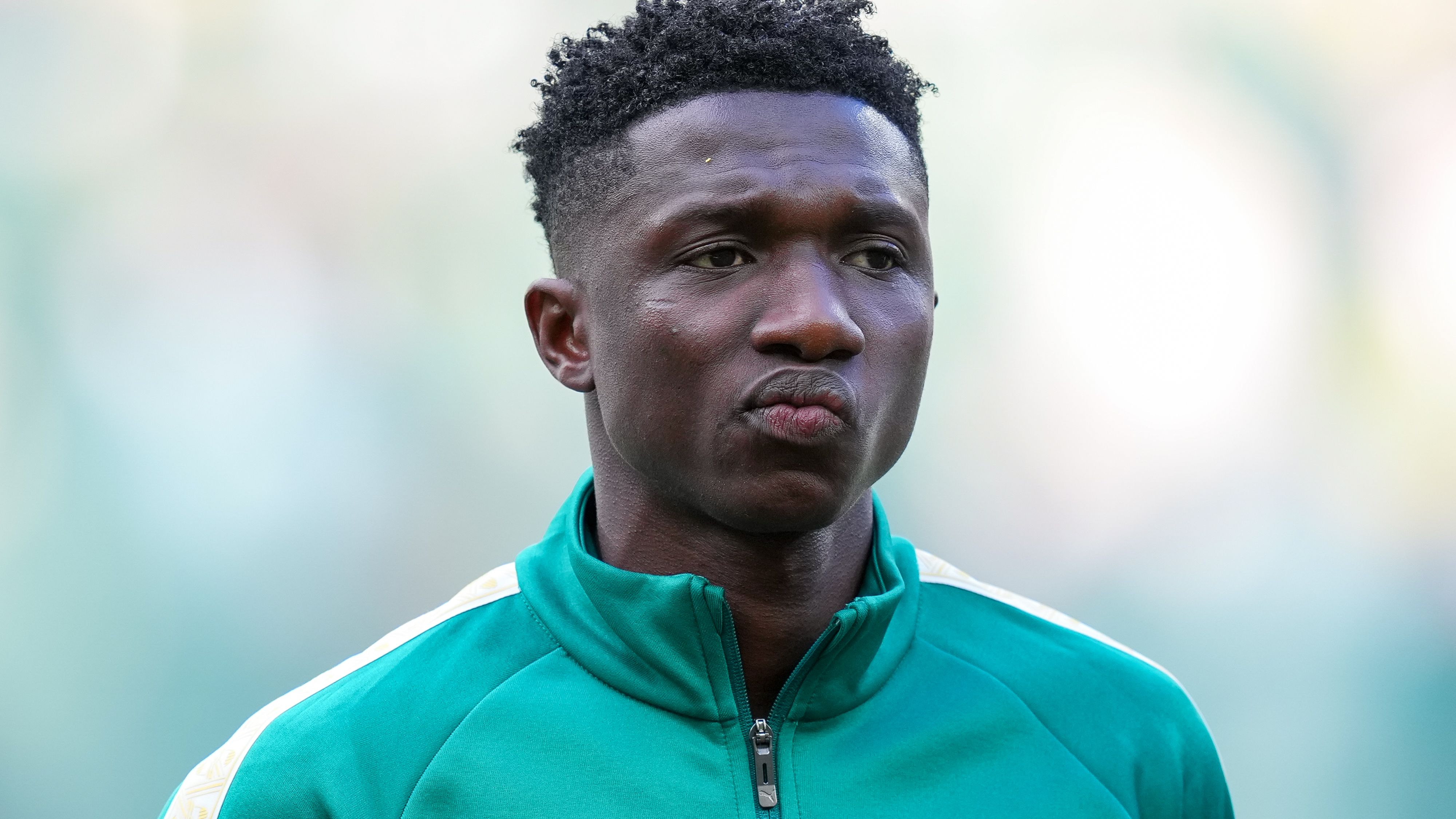 نجم السنغال يرد على المغرب: "نحن أبطال إفريقيا والعالم ينتظرنا"