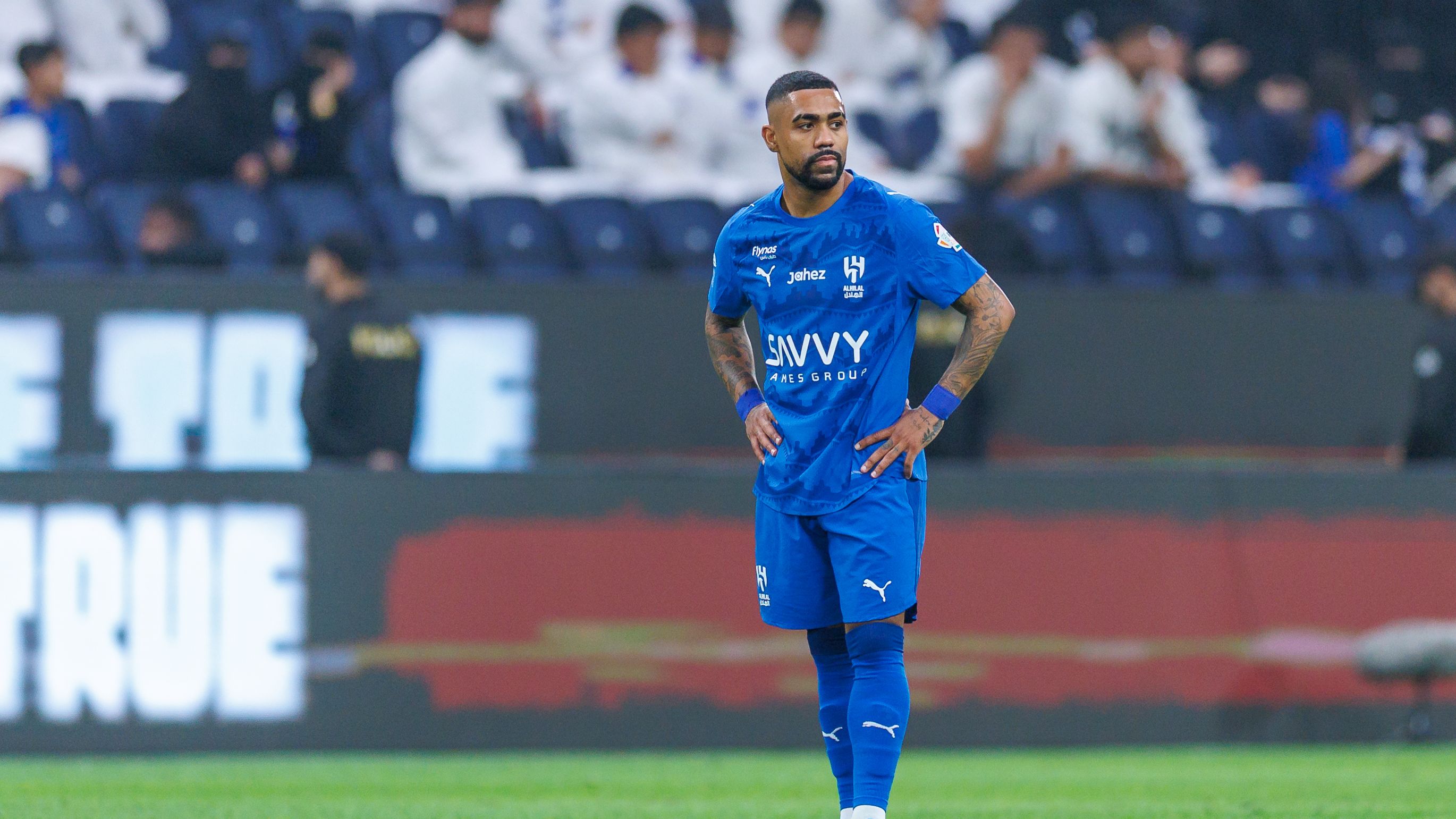 على حساب بطل أفريقيا.. مالكوم يتوهج ويقود الهلال لفوز ودي جديد