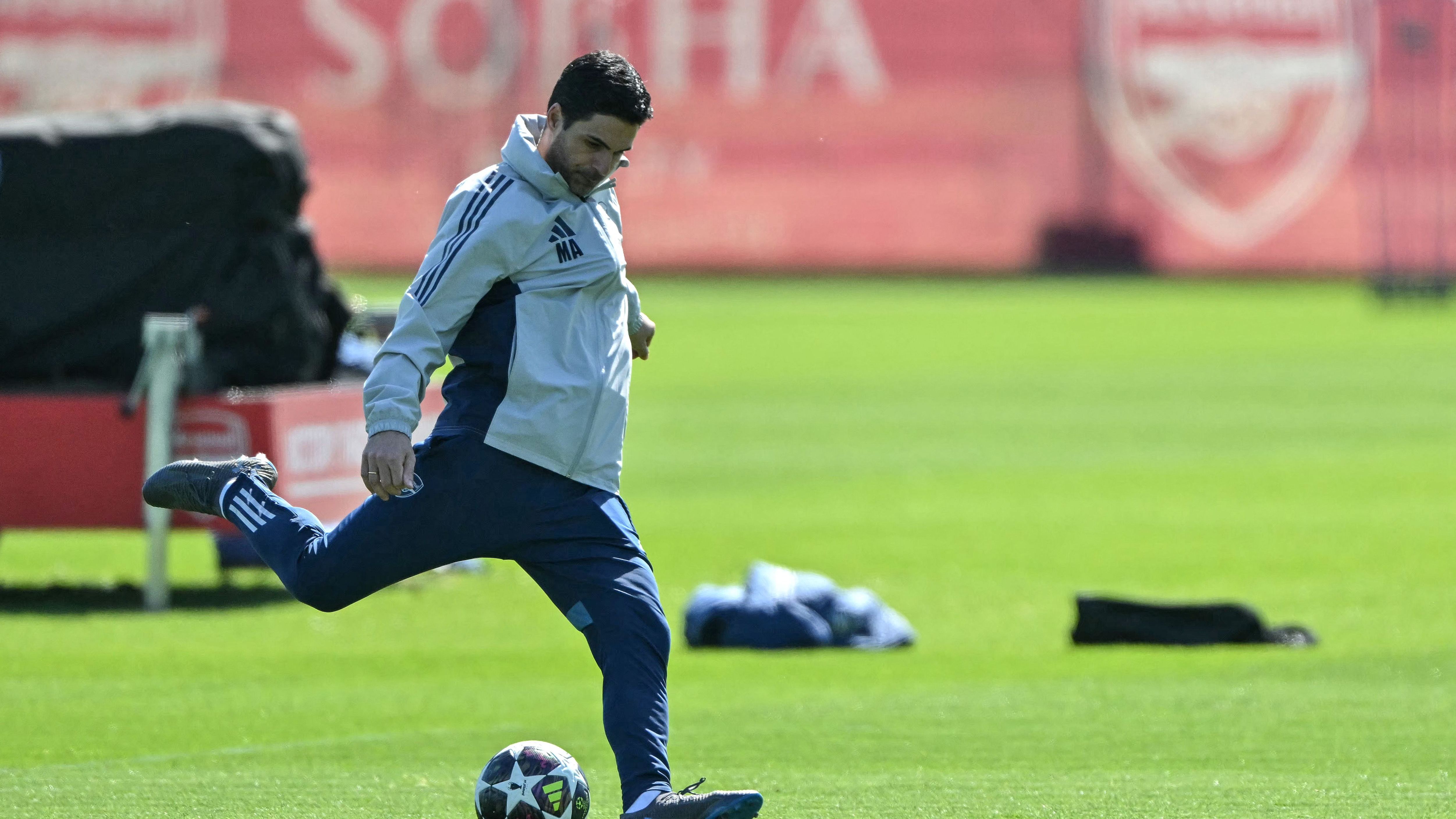 FBL-EUR-C1-ARSENAL-TRAINING