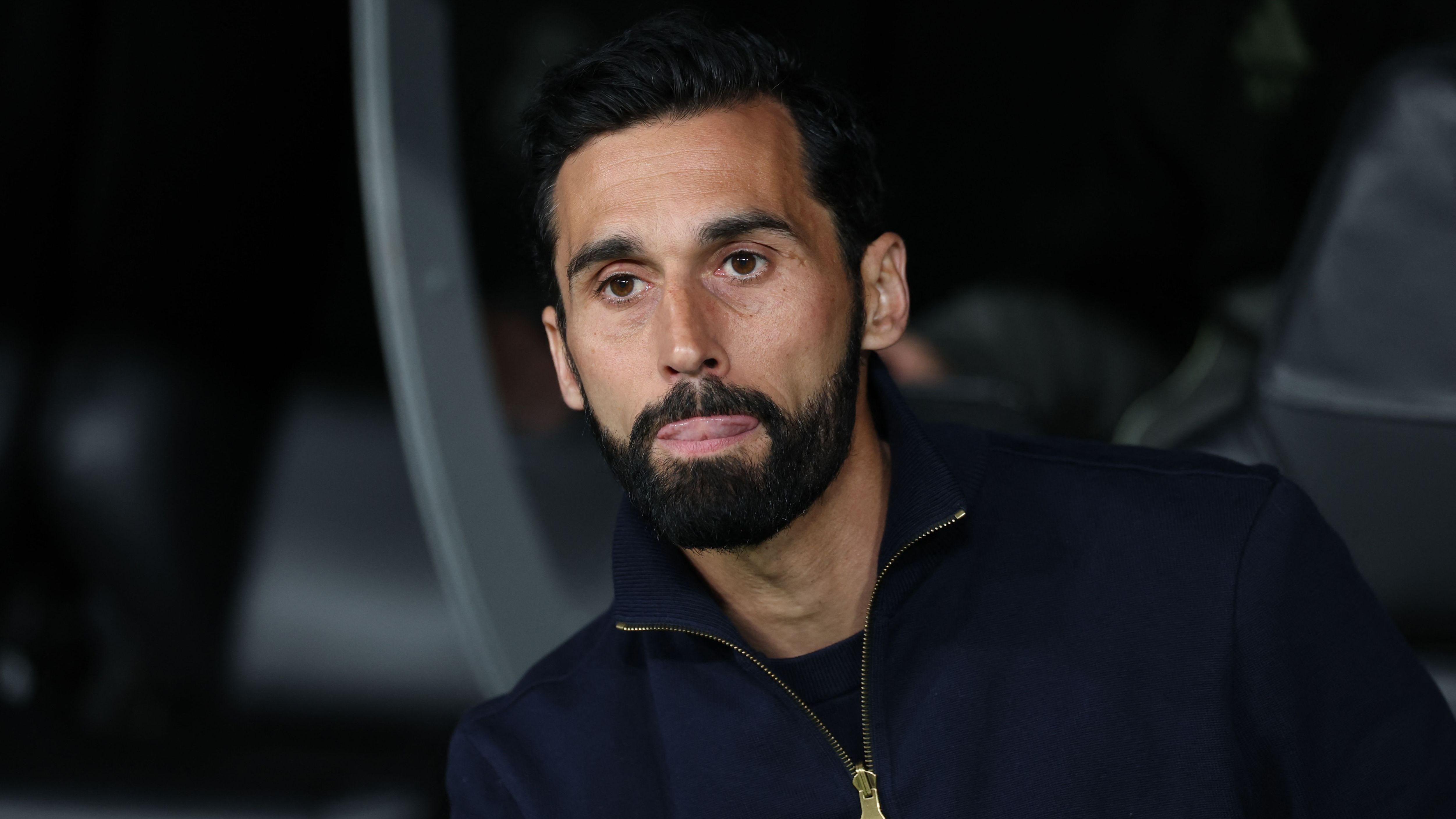 يبقى أم يرحل.. لاعبو ريال مدريد يخبرون بيريز برأيهم في أربيلوا