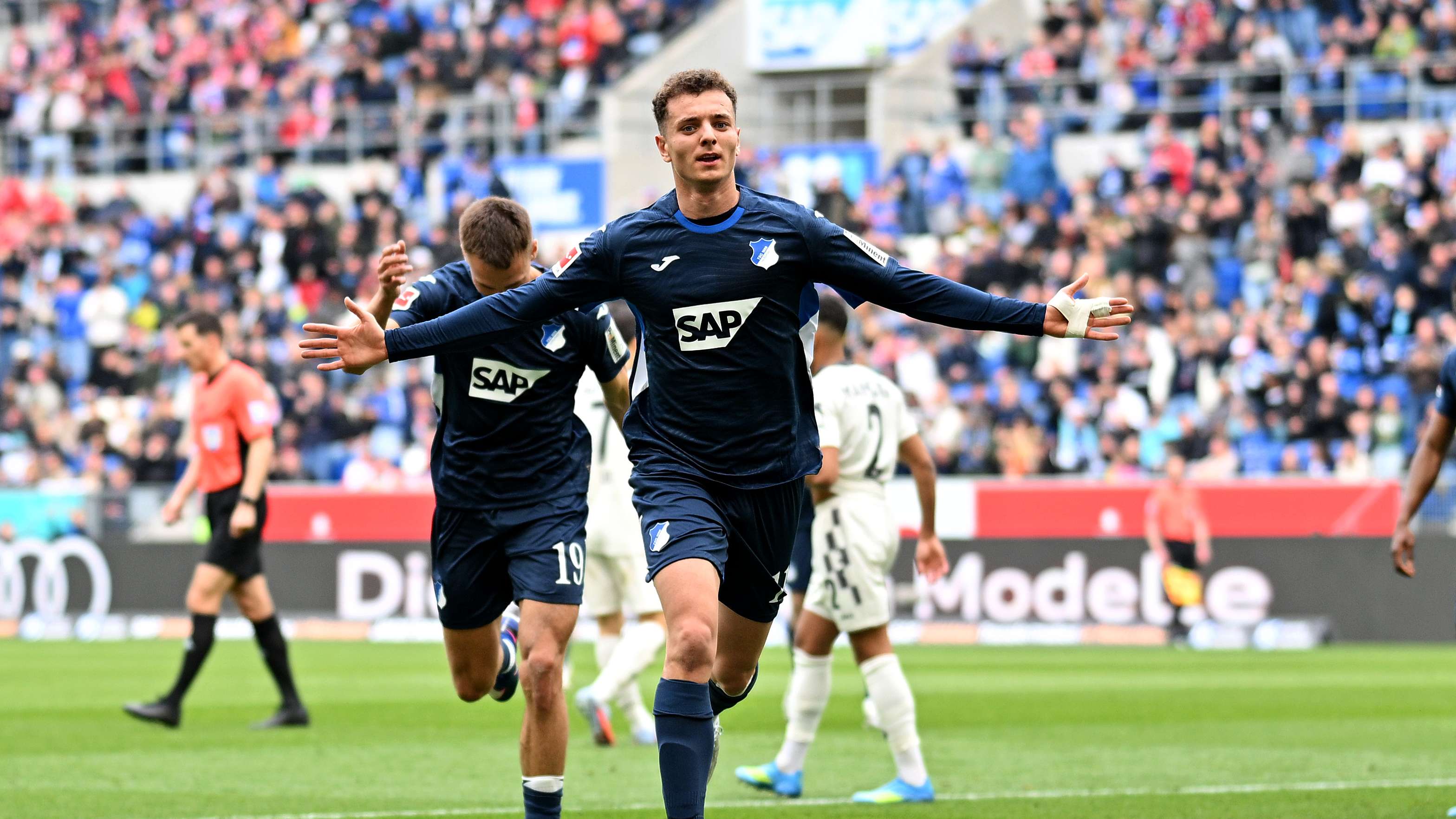 TSG Hoffenheim v 1. FSV Mainz 05 - Bundesliga