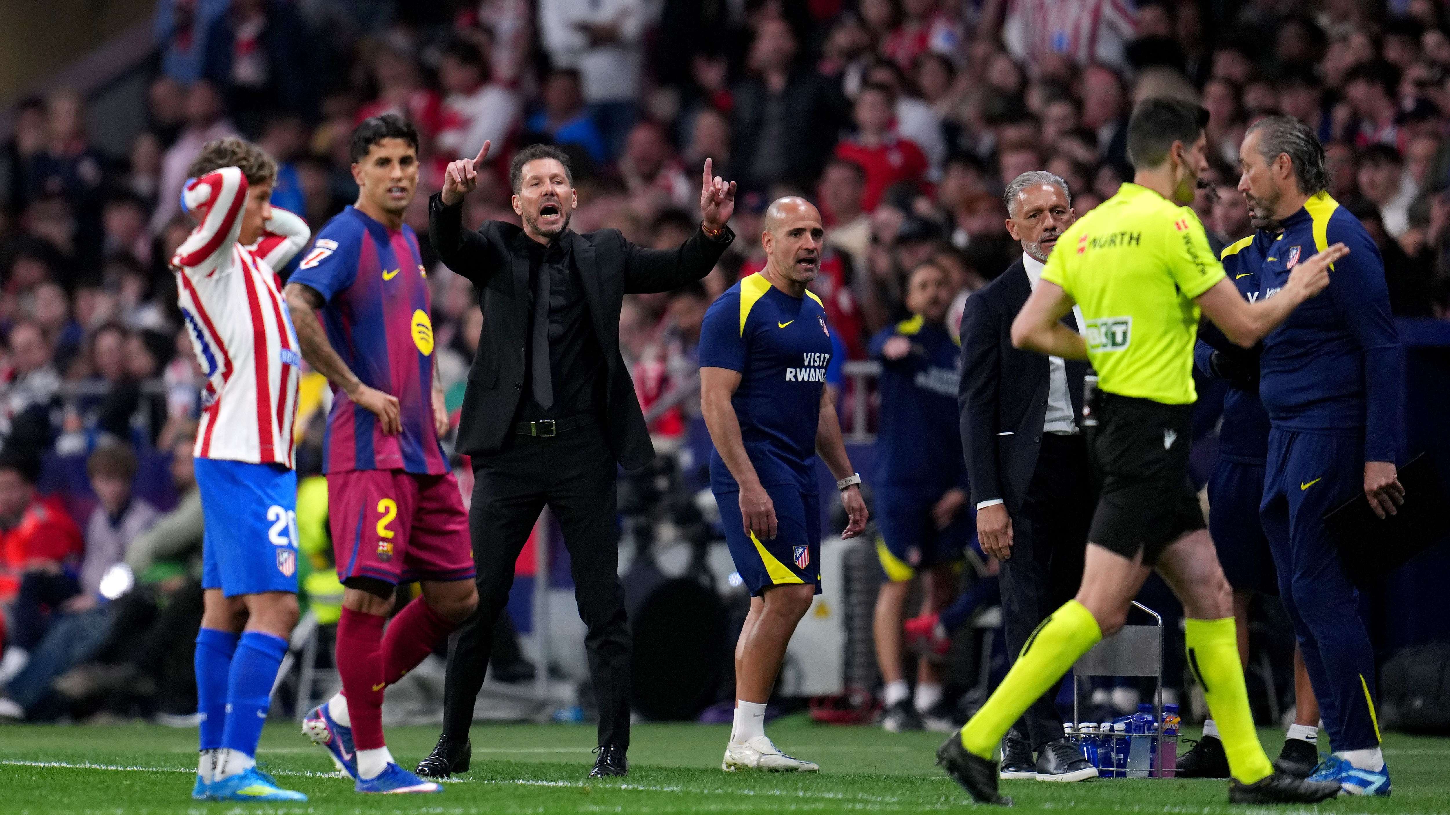Atletico de Madrid v FC Barcelona - LaLiga EA Sports