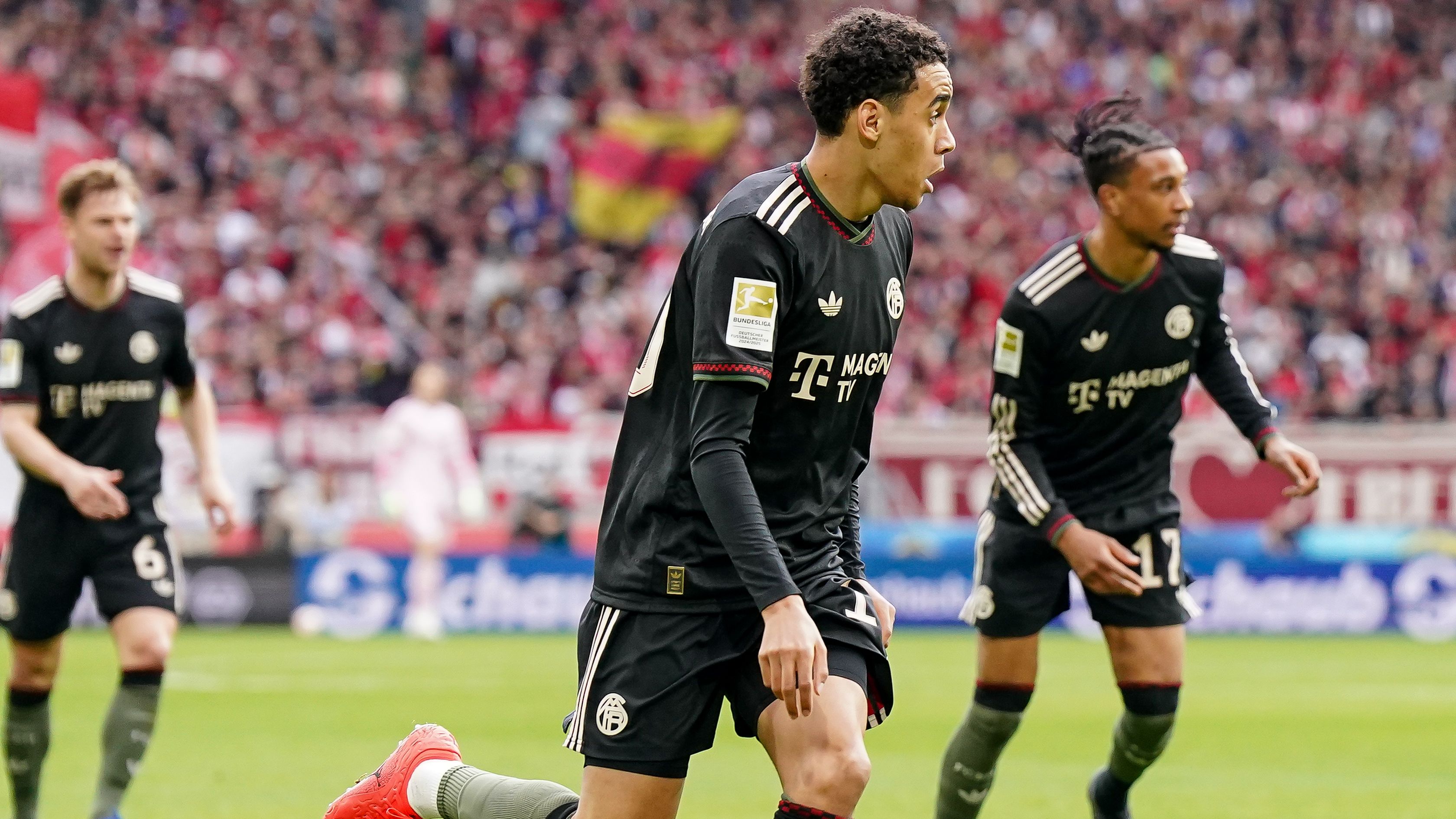 Sport-Club Freiburg v FC Bayern München - Bundesliga