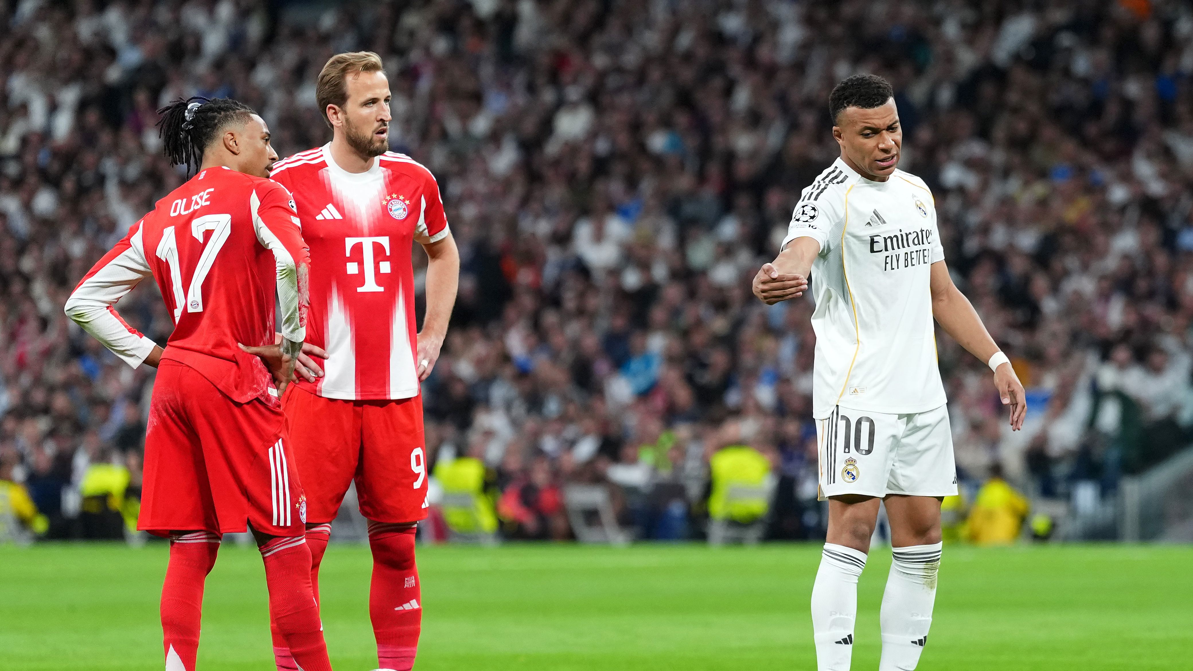 كين يقود سباق الكرة الذهبية.. هل يجدد المونديال فرص ميسي ورونالدو؟