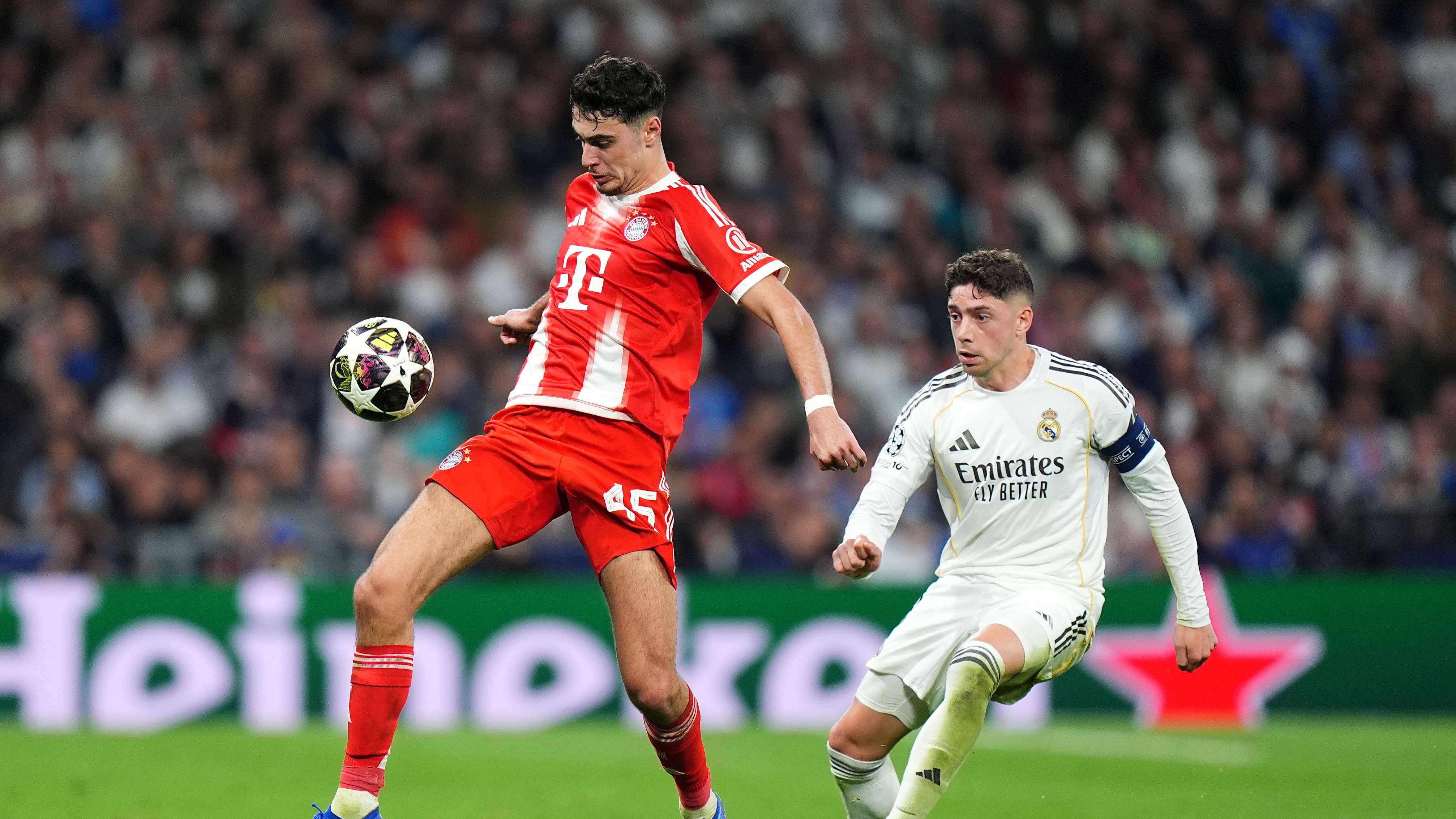 Real Madrid CF v FC Bayern München - UEFA Champions League 2025/26 Quarter-Final First Leg