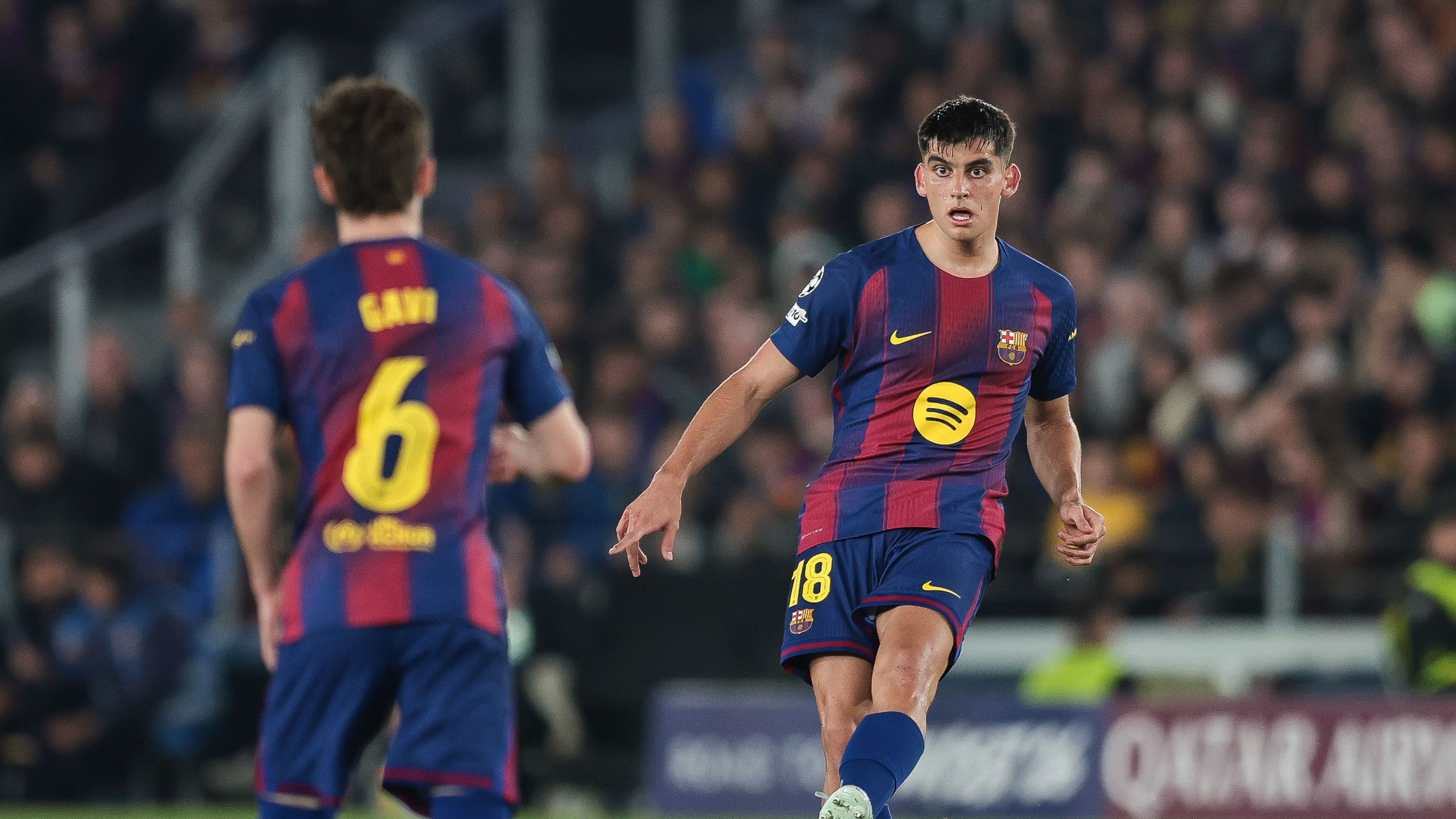 إصابة جيرارد مارتين تثير قلق برشلونة قبل مواجهة أتلتيكو في دوري الأبطال