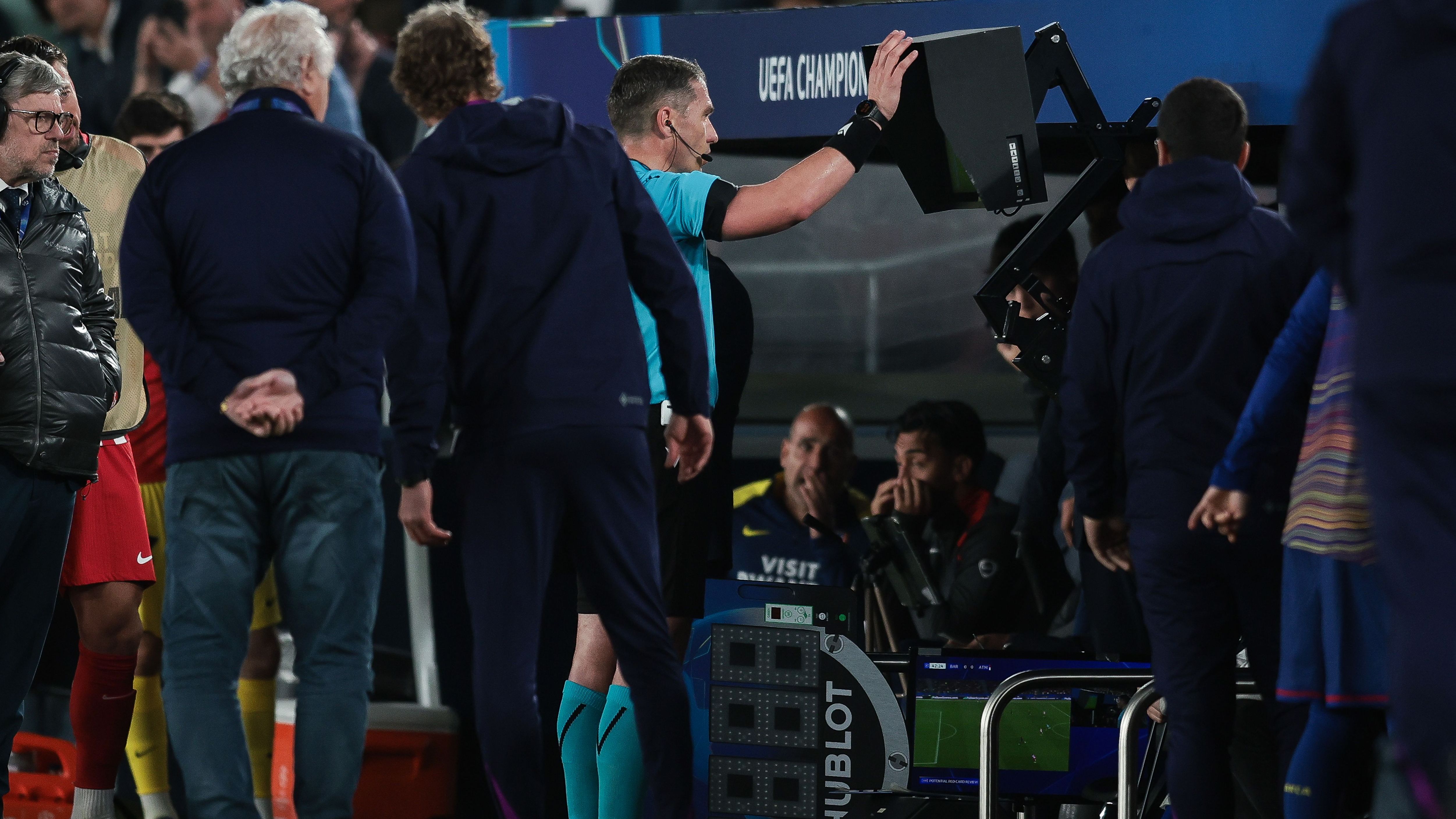 FC Barcelona v Atletico de Madrid - UEFA Champions League 2025/26 Quarter-Final First Leg