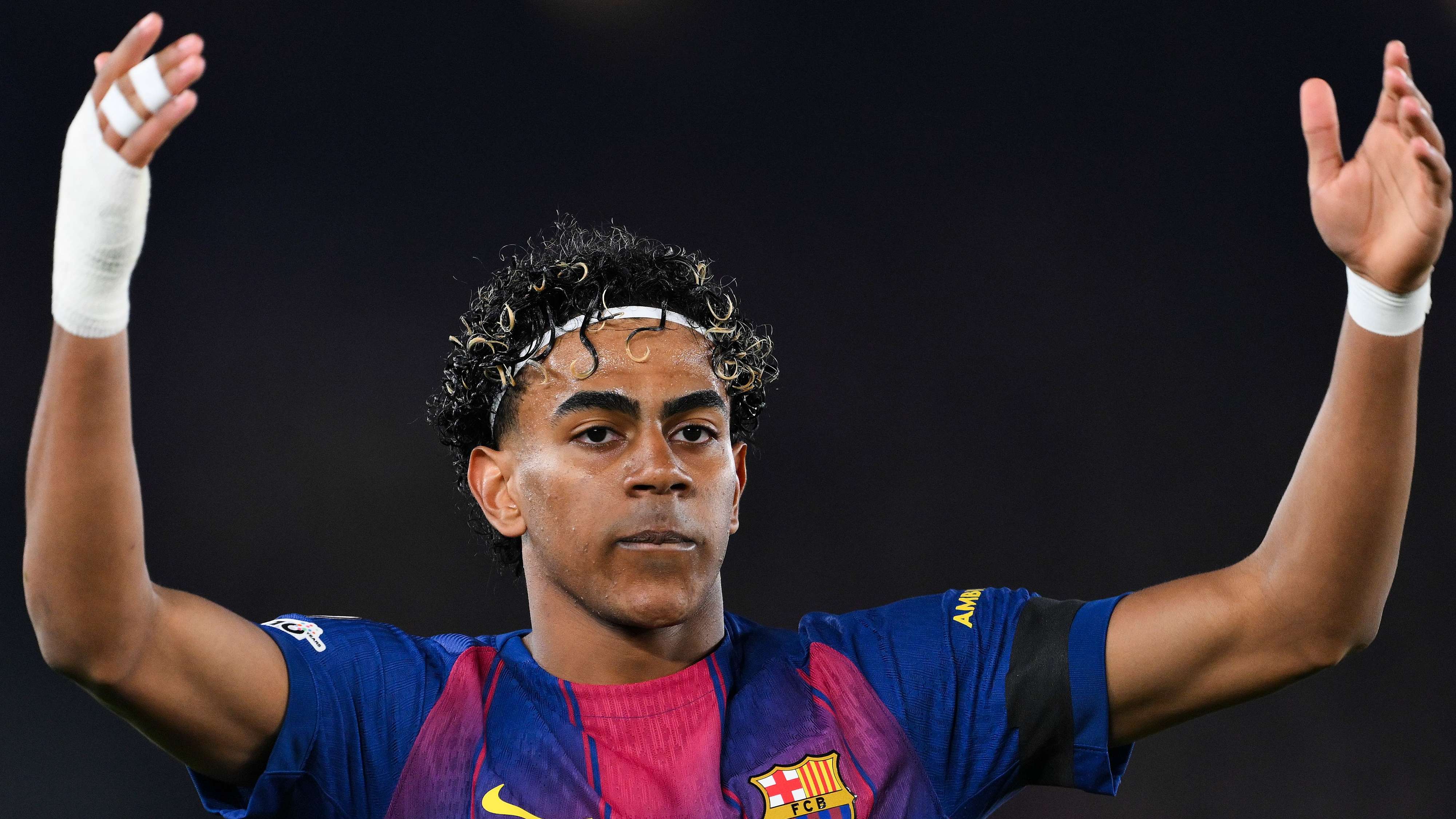 FC Barcelona v Atletico de Madrid - UEFA Champions League 2025/26 Quarter-Final First Leg