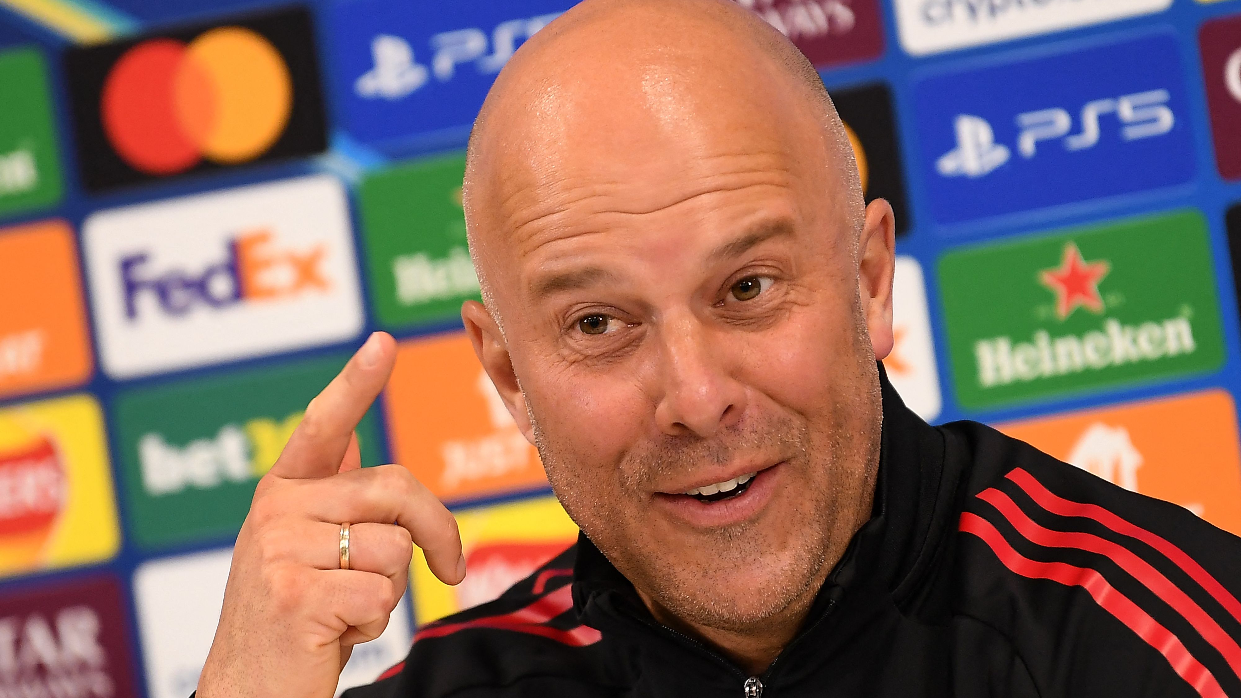 FBL-EUR-C1-LIVERPOOL-PRESSER