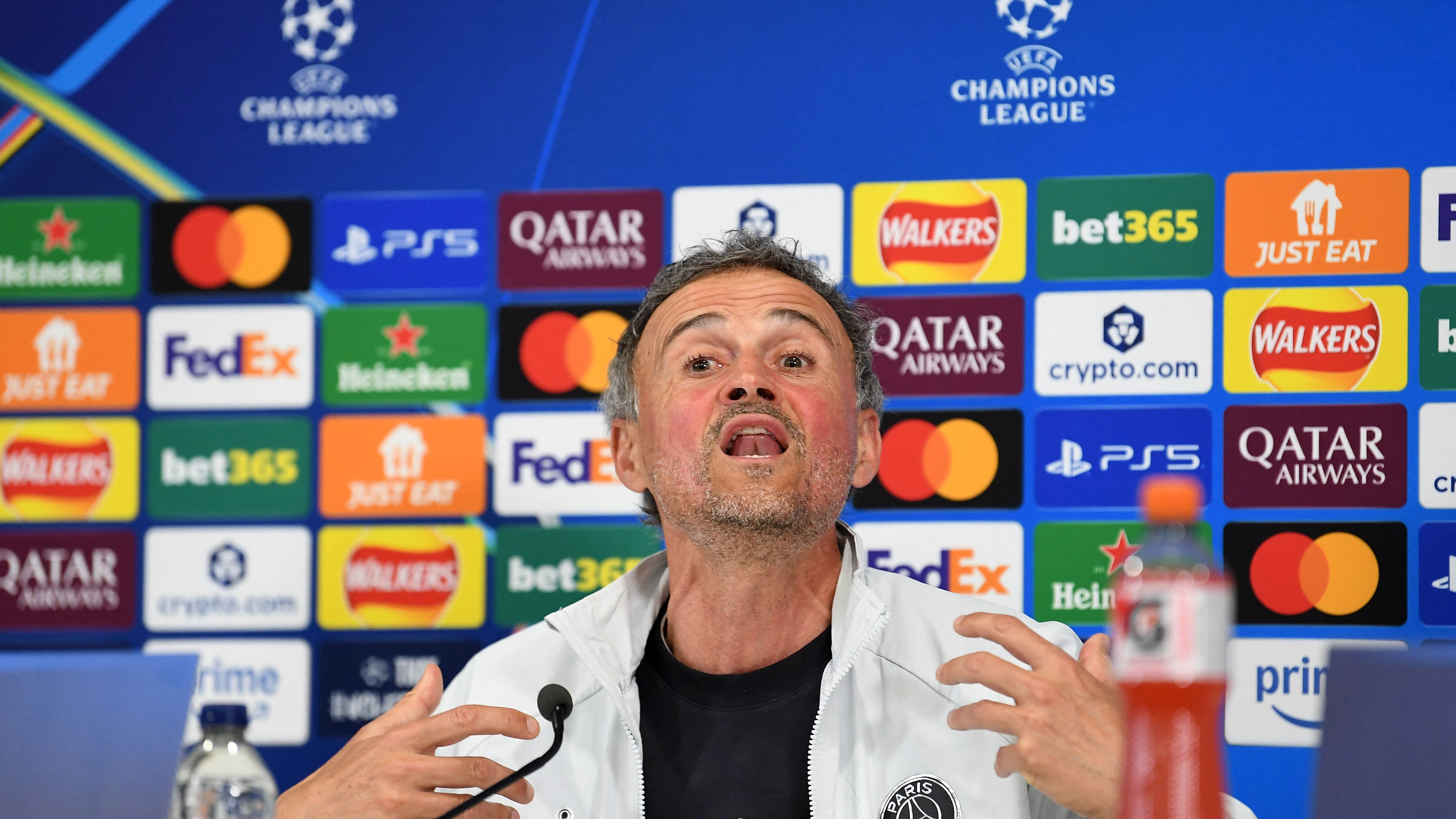 FBL-EUR-C1-PSG-PRESSER