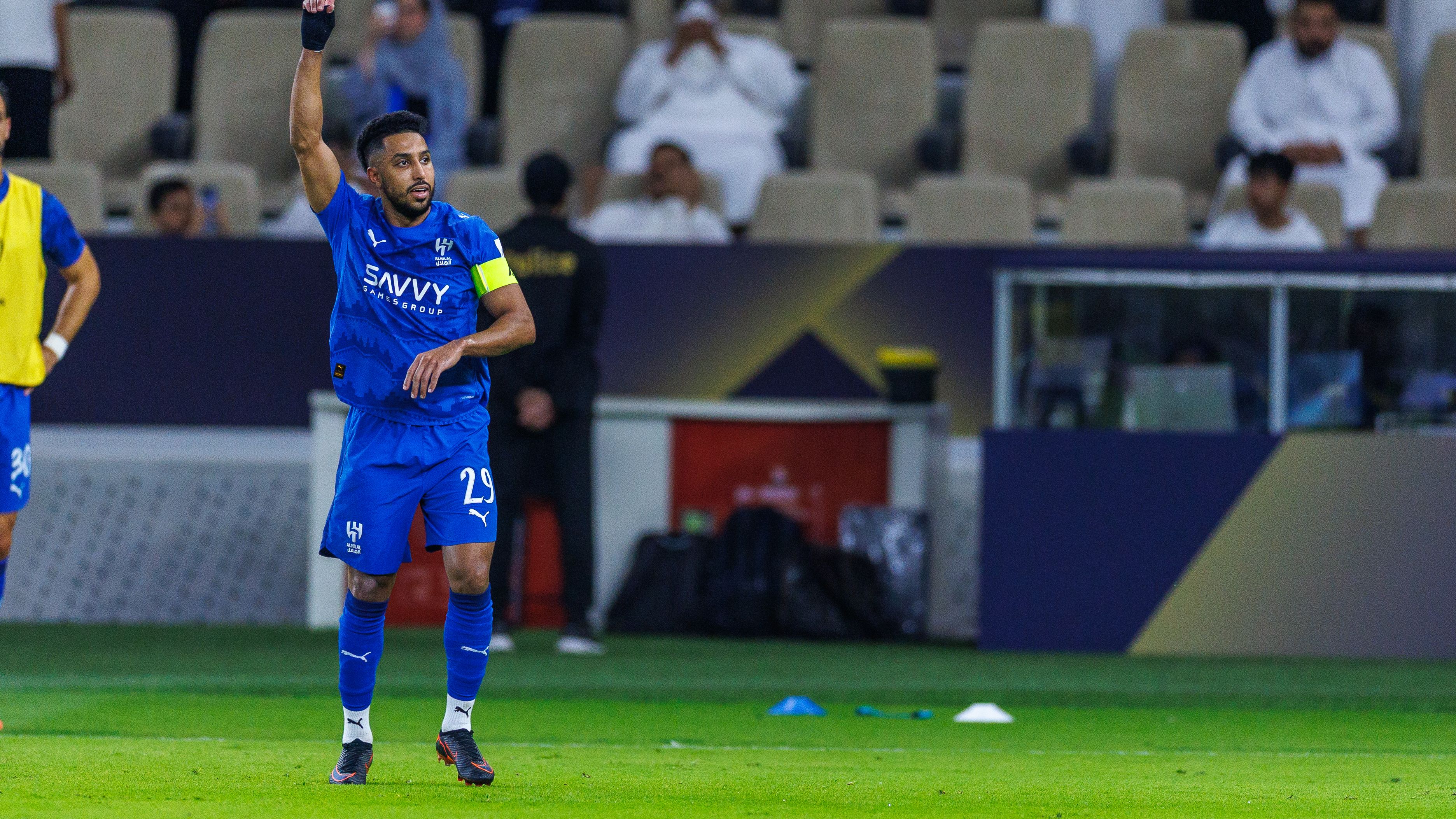 بالفيديو.. رئيس الشباب الأسبق يطالب باستبعاد سالم الدوسري من المونديال!