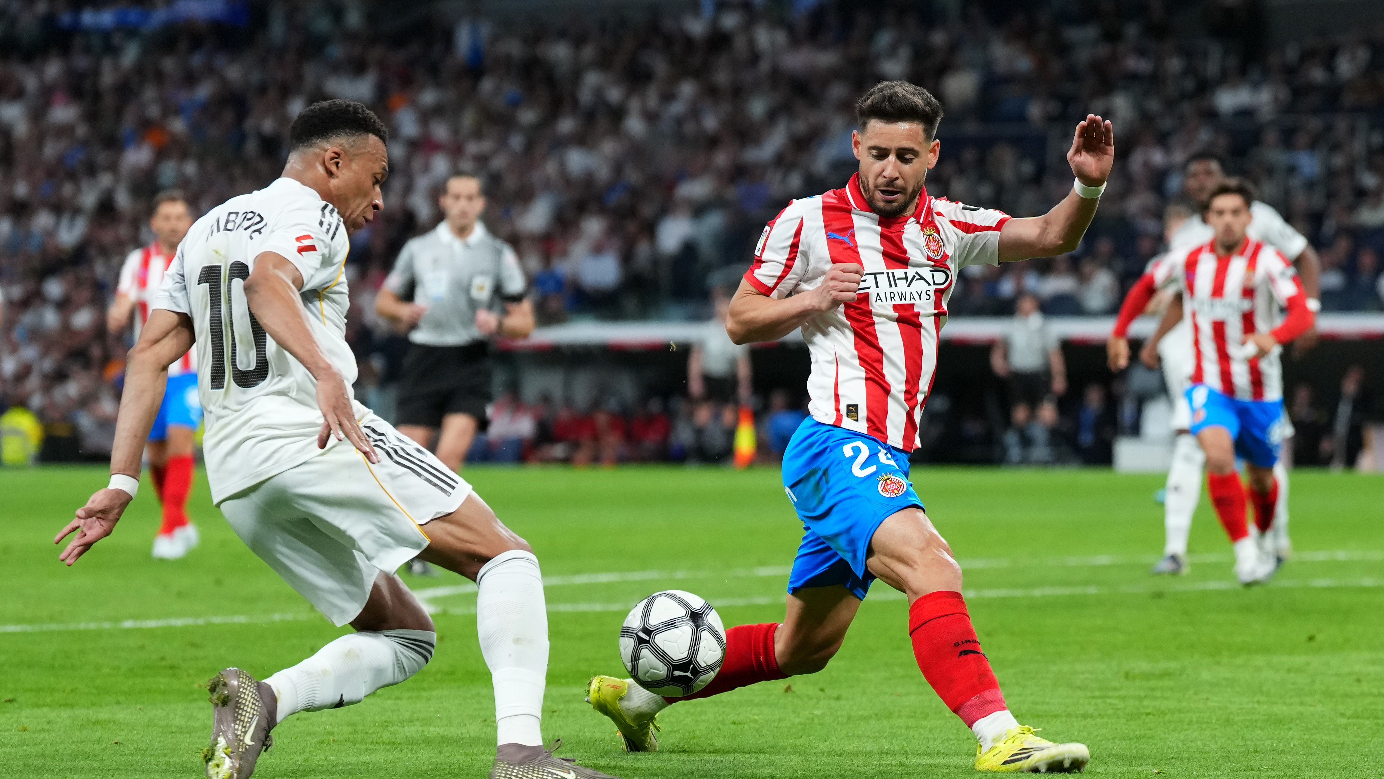 Real Madrid CF v Girona FC - LaLiga EA Sports