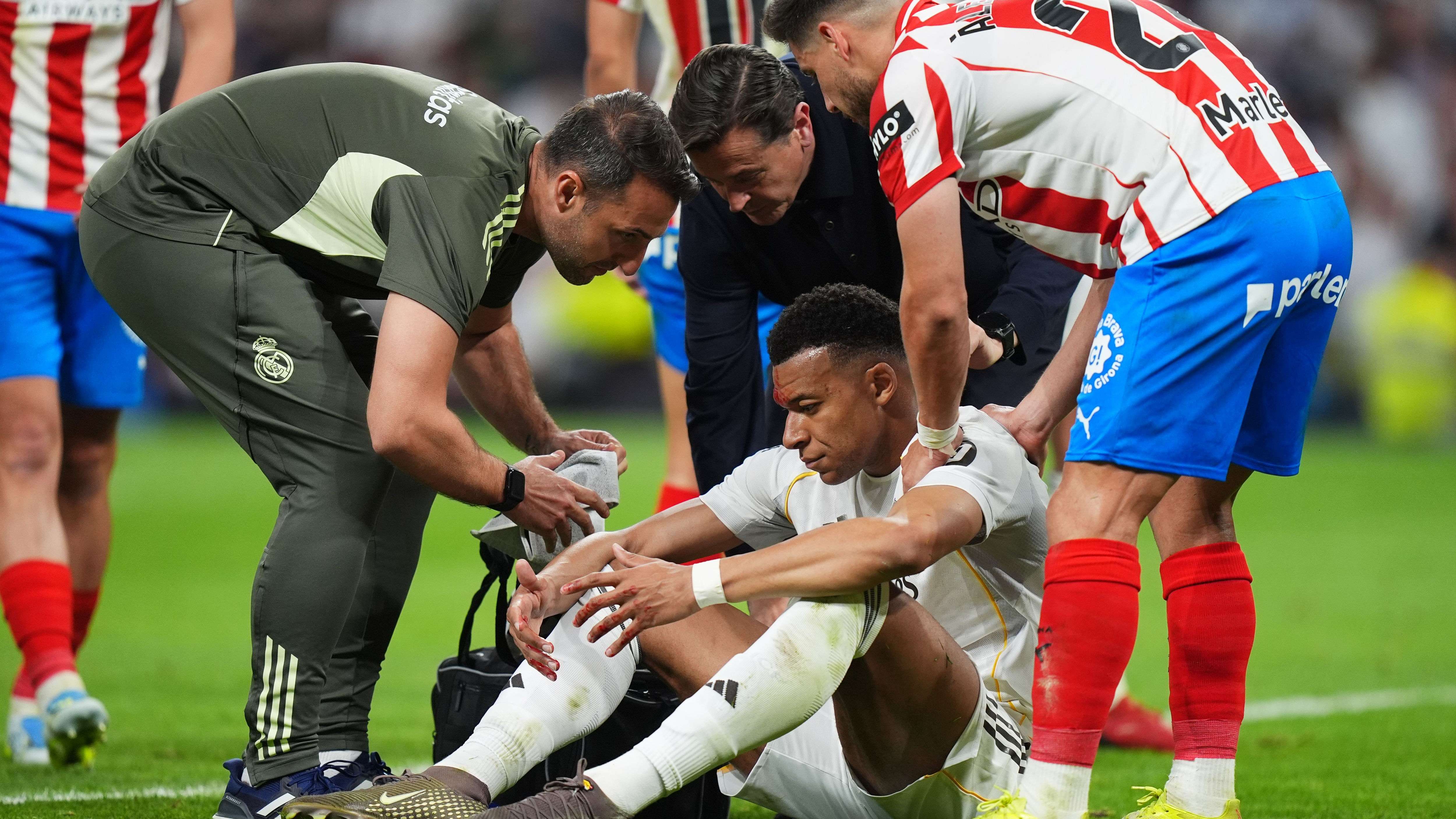 Real Madrid CF v Girona FC - LaLiga EA Sports