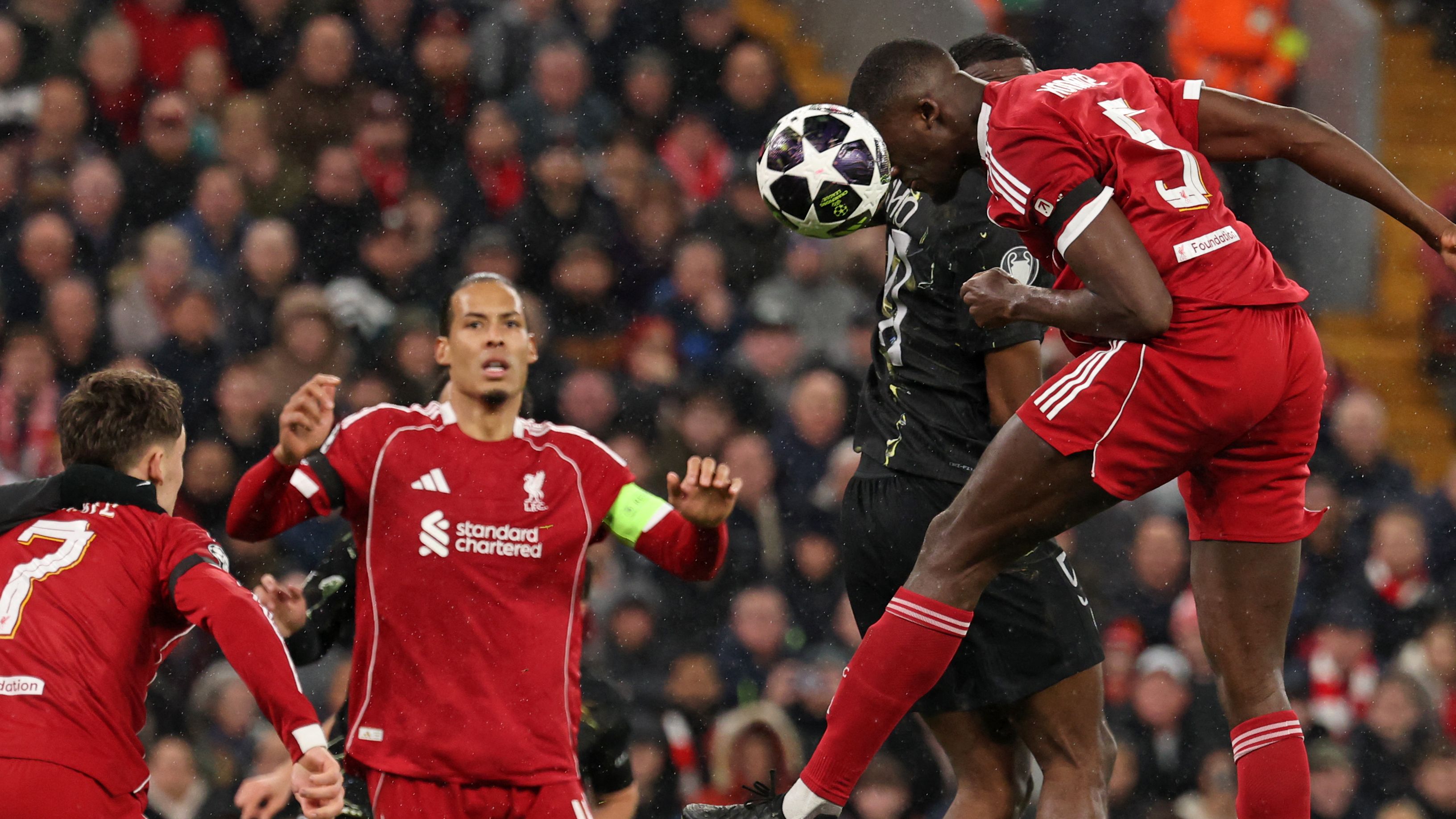 FBL-EUR-C1-LIVERPOOL-PSG