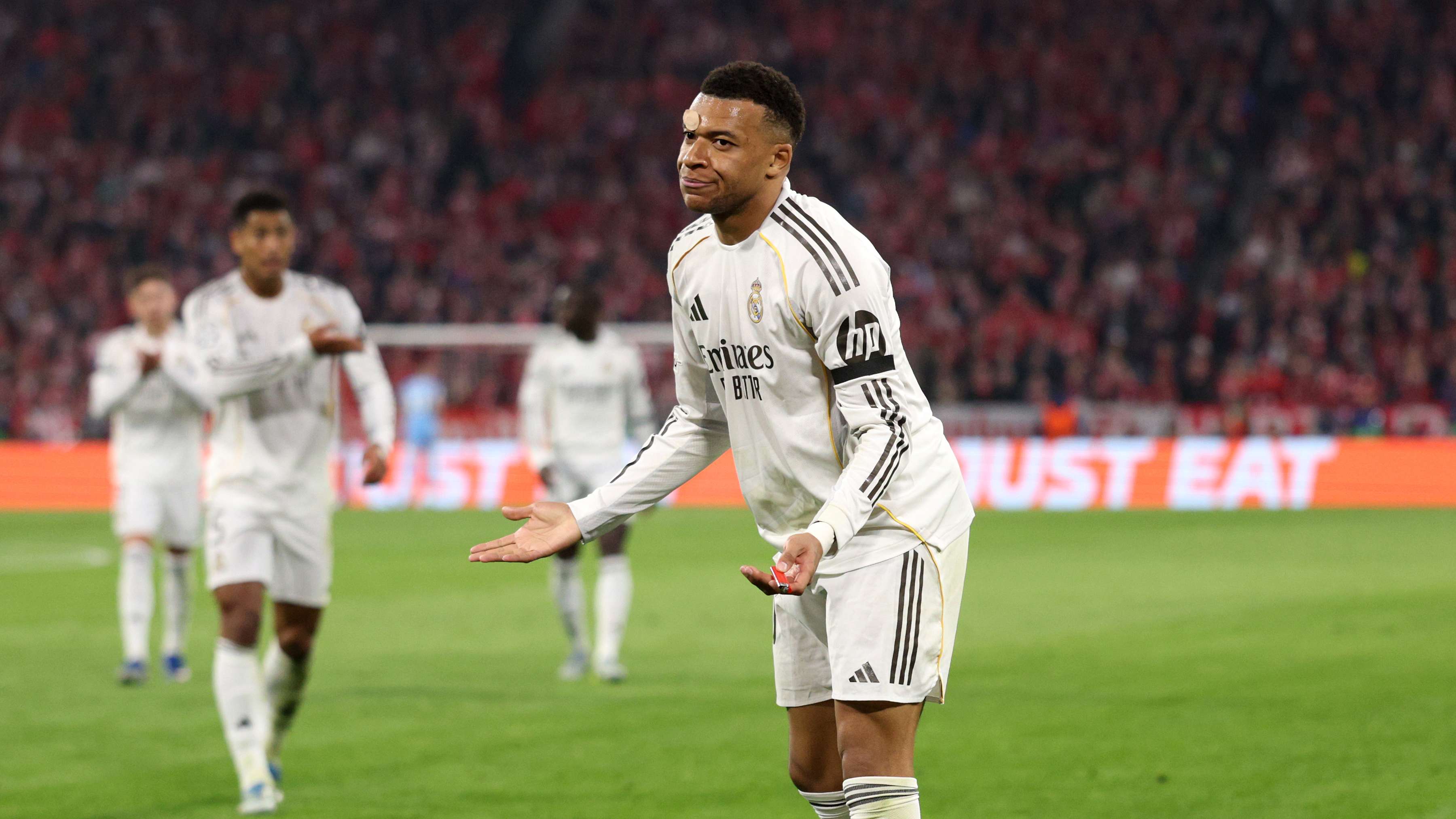 FC Bayern München v Real Madrid CF - UEFA Champions League 2025/26 Quarter-Final Second Leg