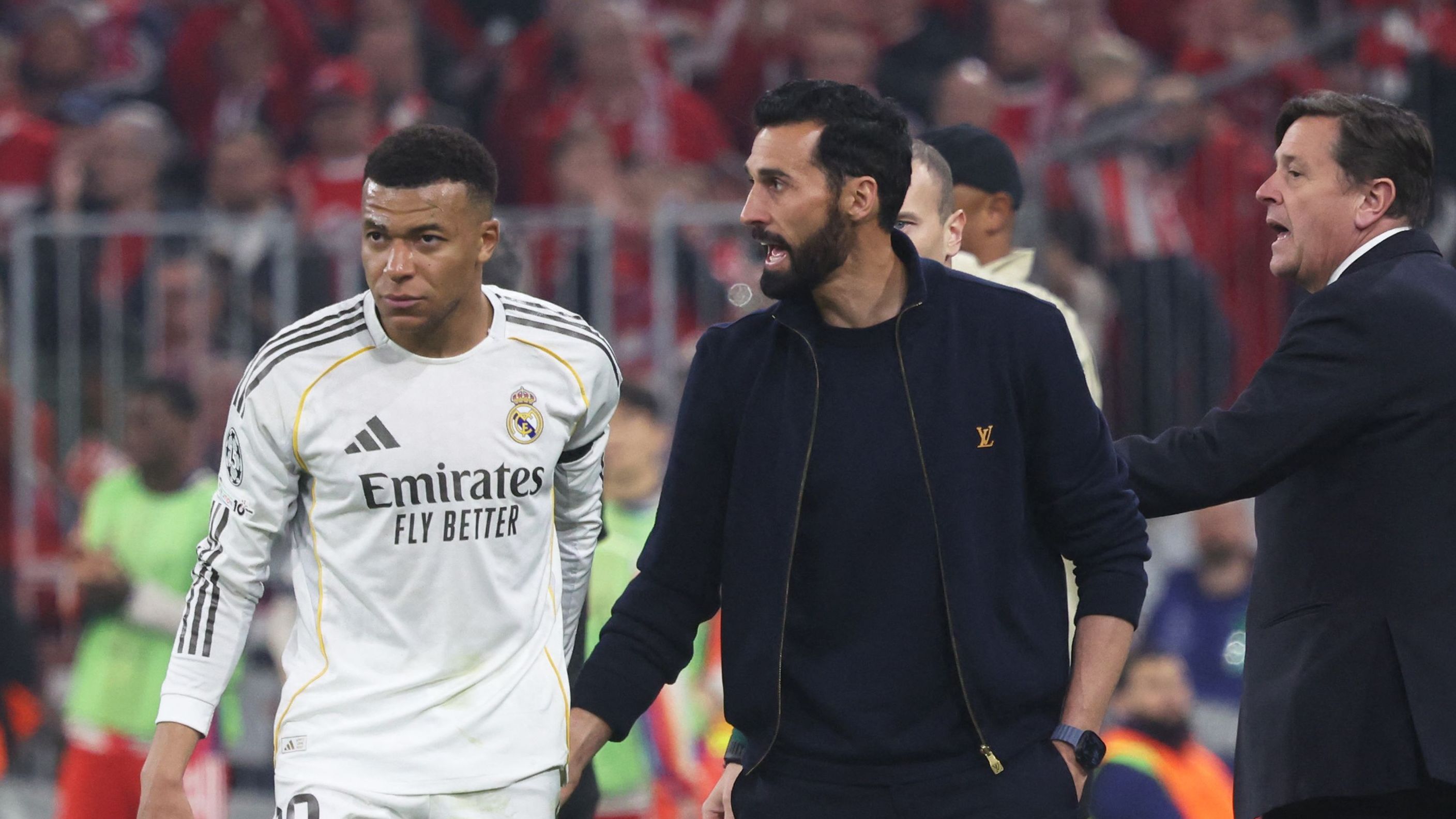 أربيلوا يفاجئ مبابي بعد حرب التصريحات