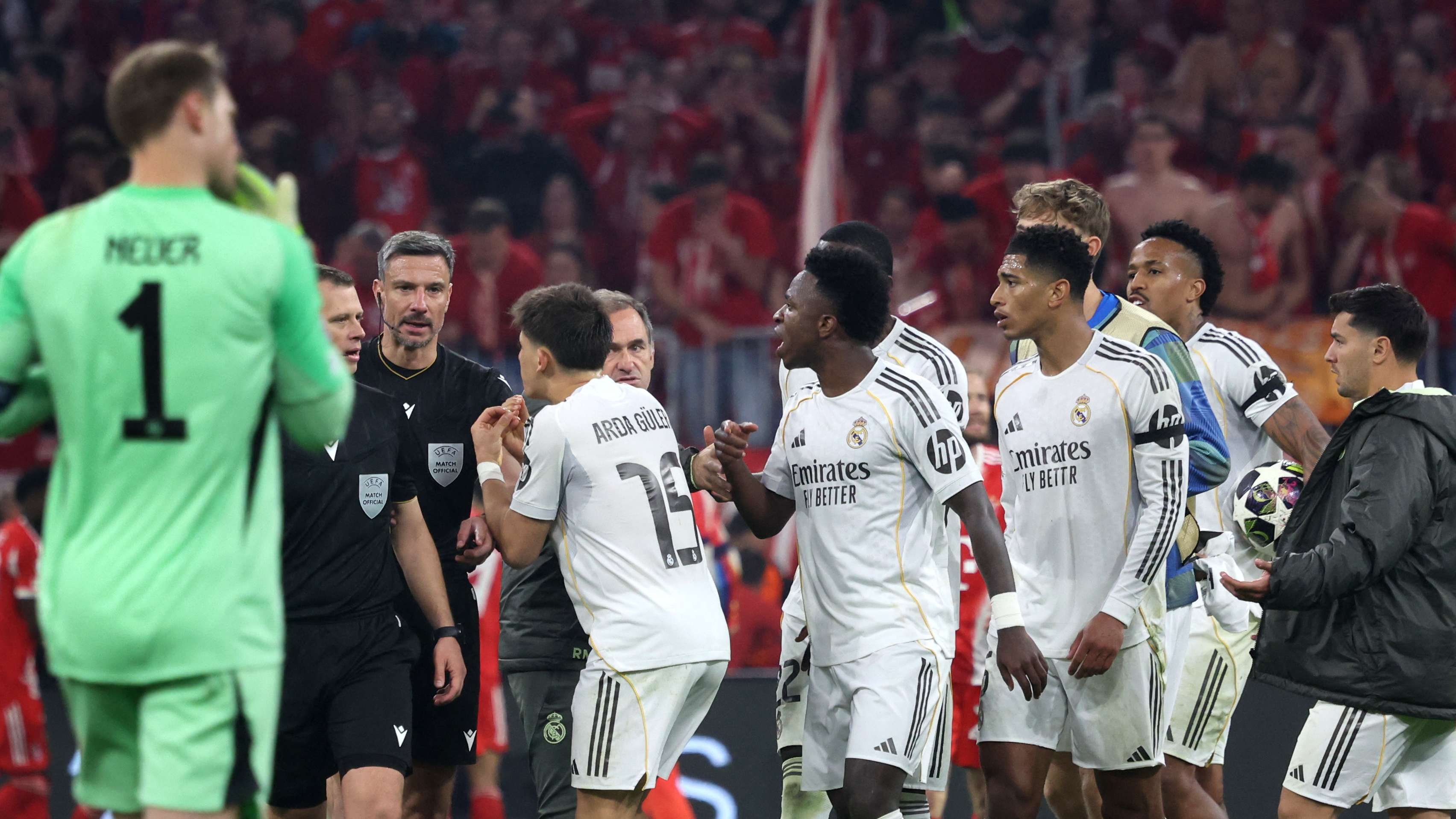 FBL-EUR-C1-BAYERN MUNICH-REAL MADRID