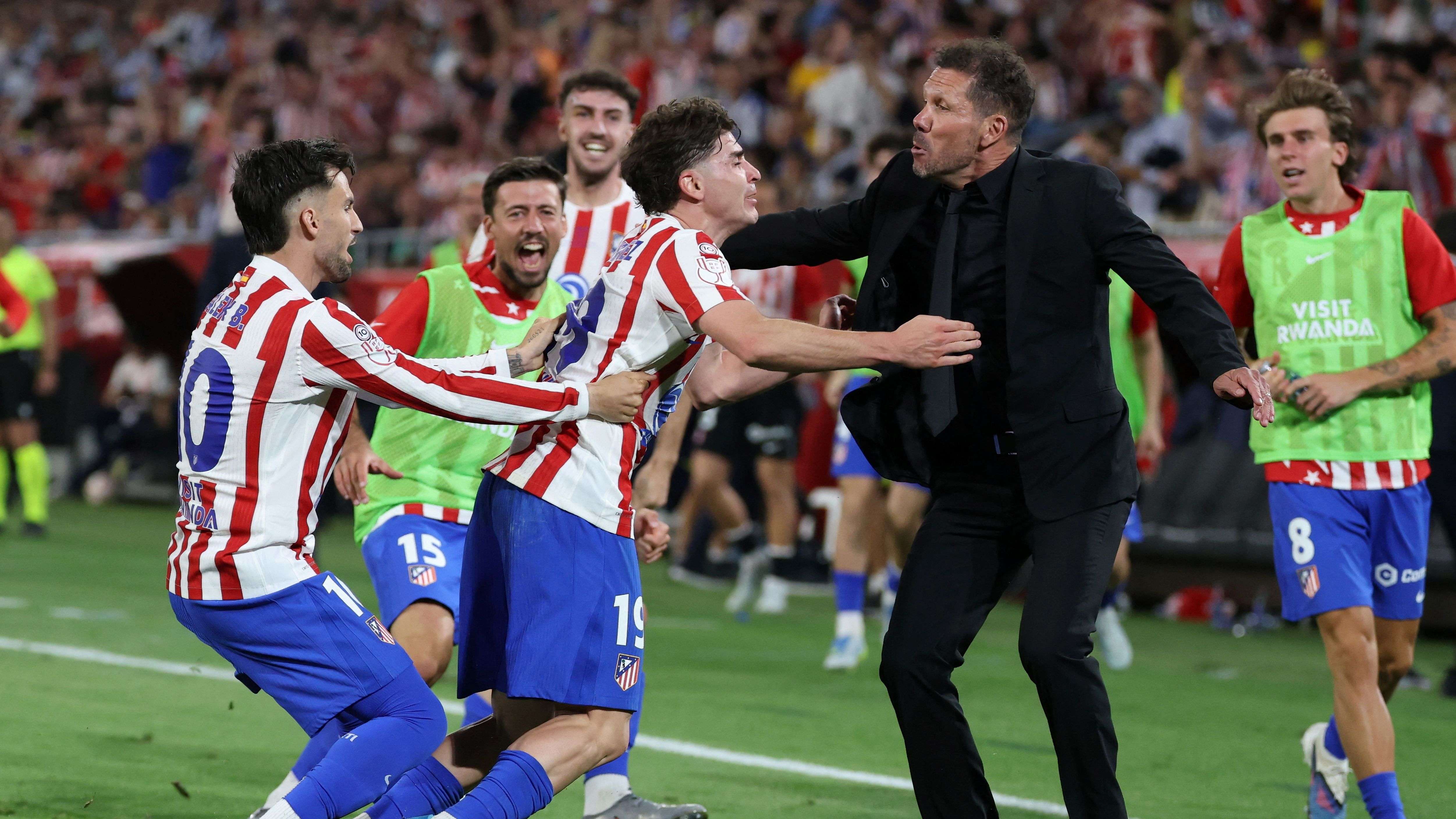 TOPSHOT-FBL-ESP-CUP-ATLETICO MADRID-REAL SOCIEDAD
